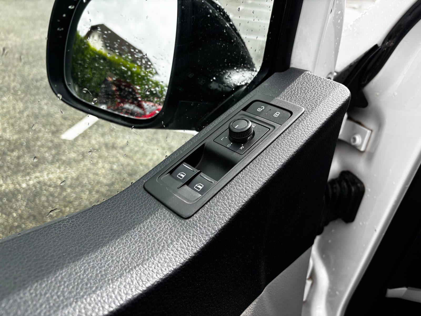 Volkswagen t6 Bulli L1H1 2.0 TDI 204 DSG7 Buisness Line Plus 4P