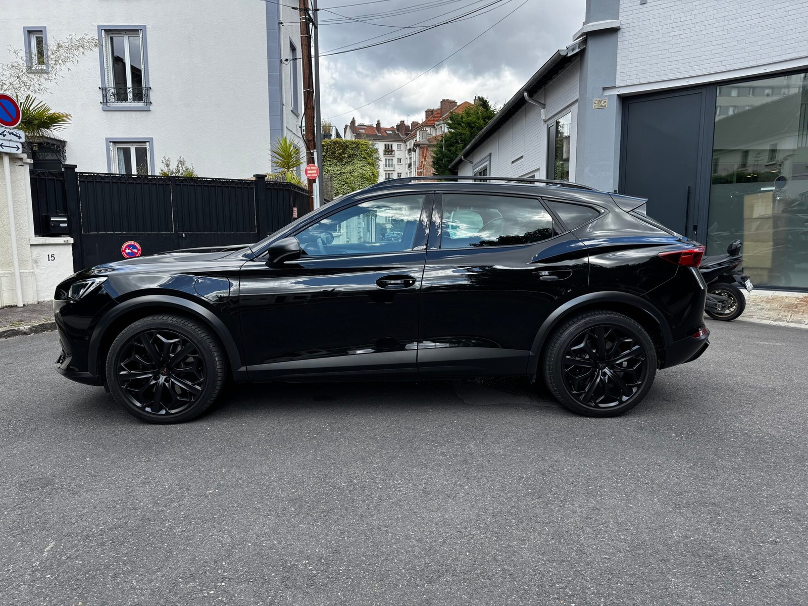 Cupra formentor VZ tribe édition TSI hybrid