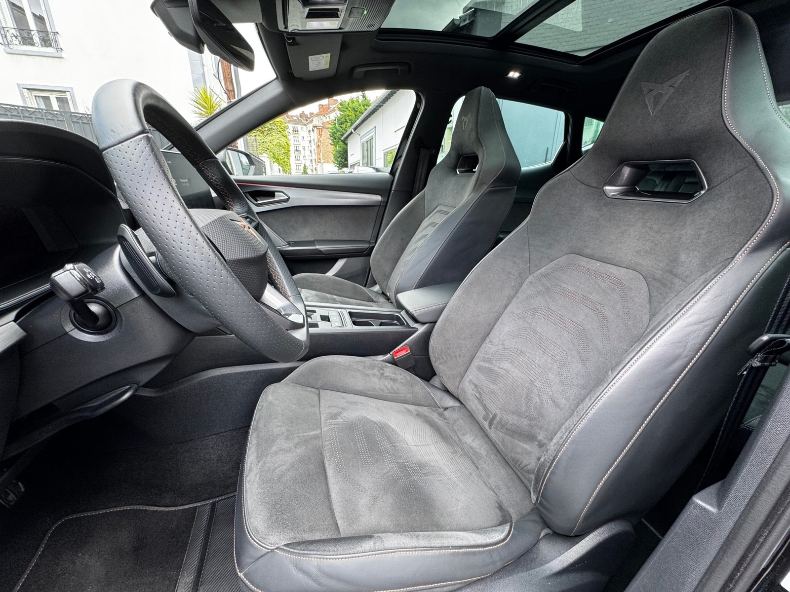 Cupra formentor VZ tribe édition TSI hybrid