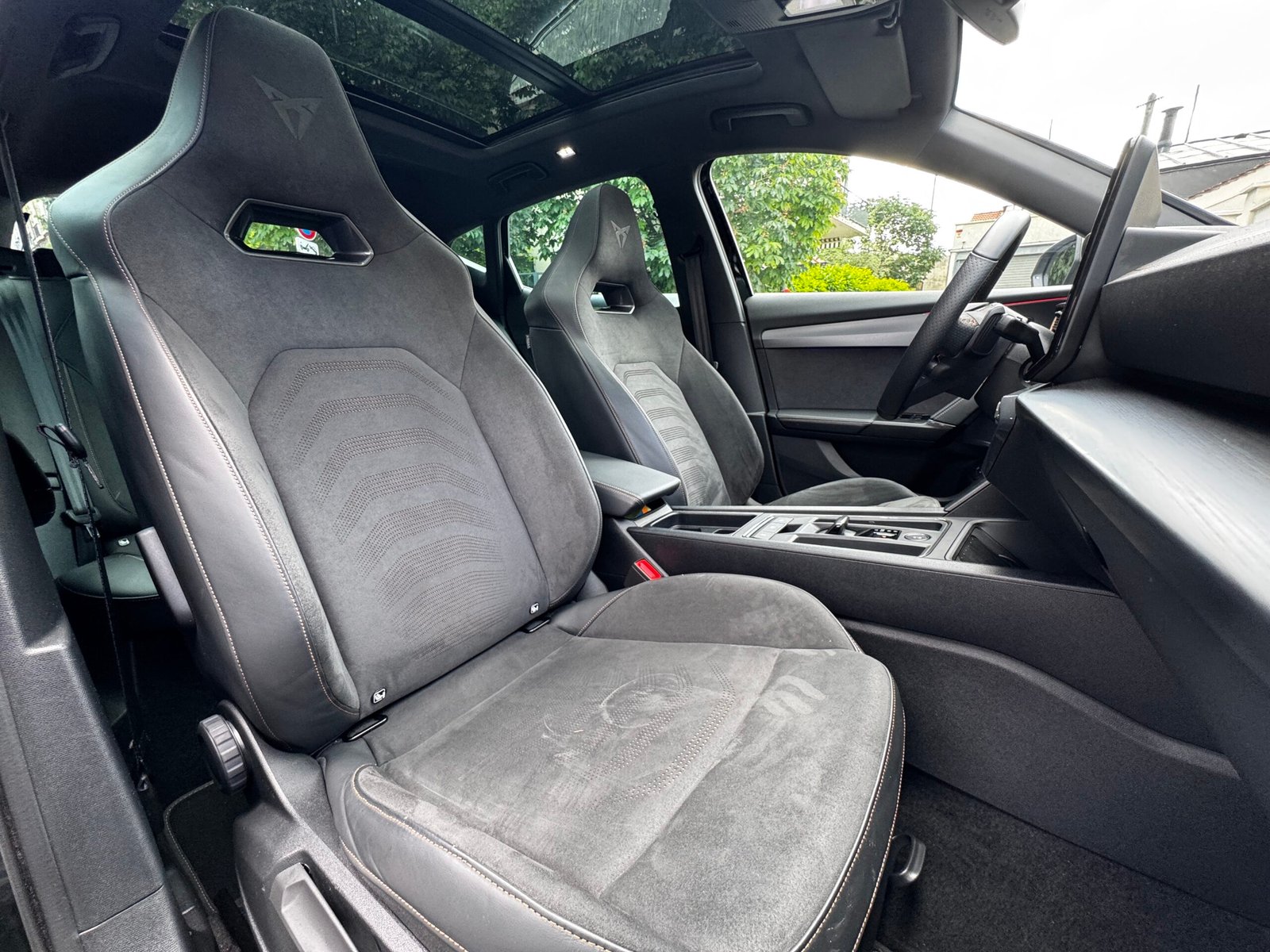 Cupra formentor VZ tribe édition TSI hybrid