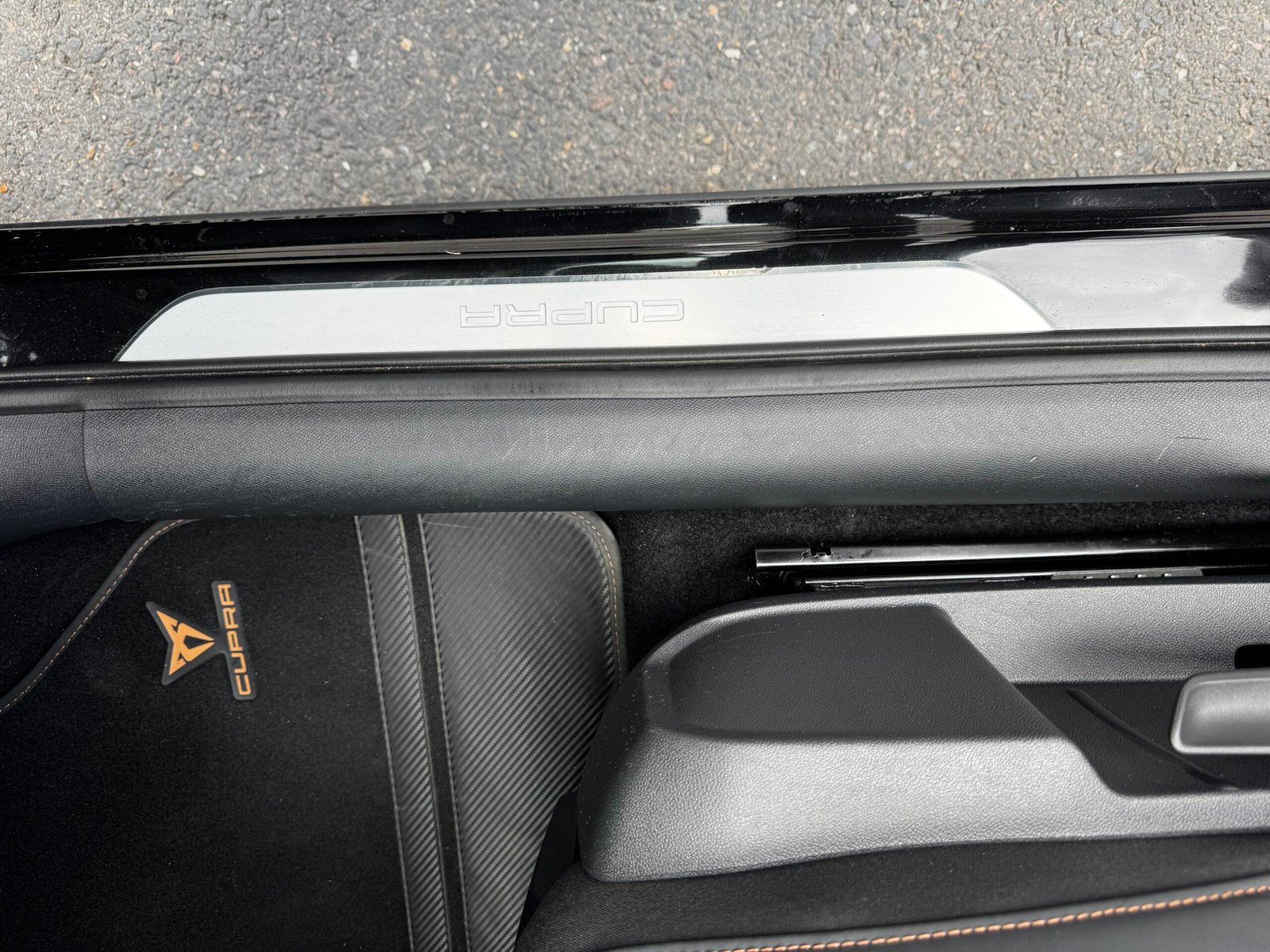 Cupra formentor VZ tribe édition TSI hybrid