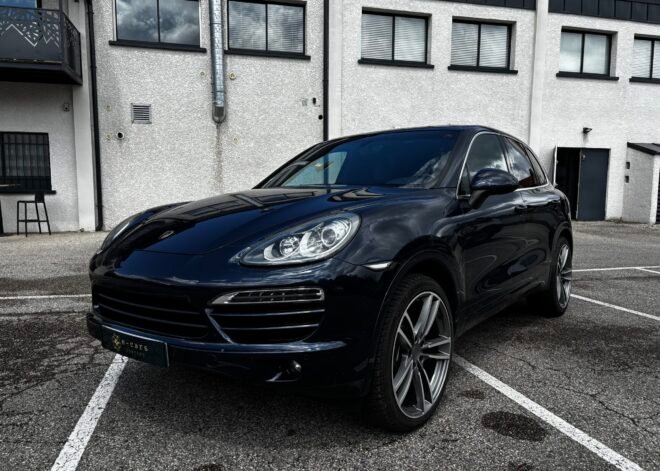 PORSCHE Cayenne Platinium edition 92A 3.0 TDi DPF V6 24V Tiptronic S 245 cv Boîte auto