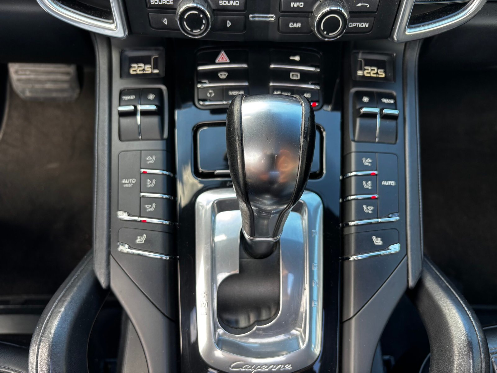PORSCHE Cayenne Platinium edition 92A 3.0 TDi DPF V6 24V Tiptronic S 245 cv Boîte auto