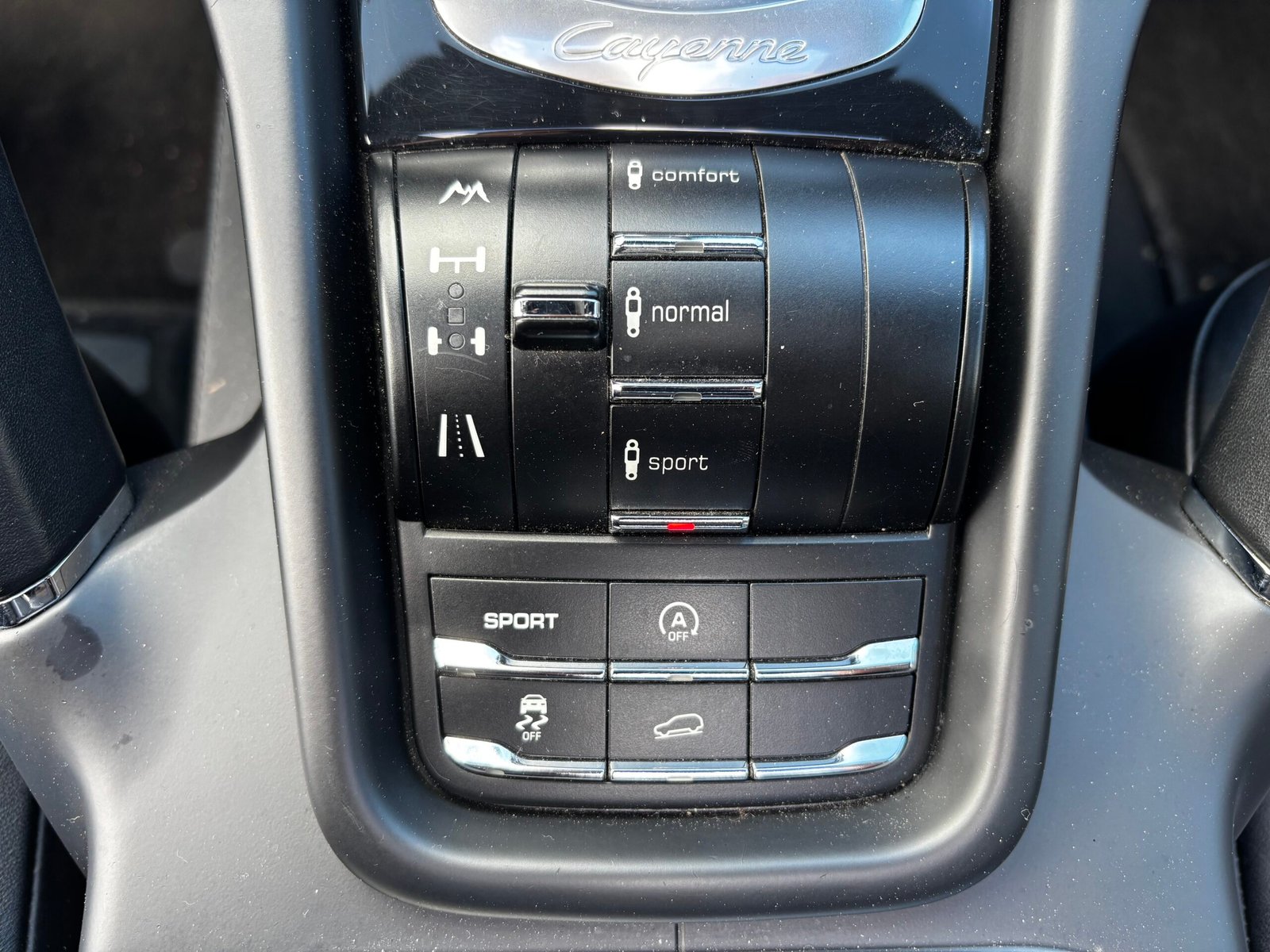 PORSCHE Cayenne Platinium edition 92A 3.0 TDi DPF V6 24V Tiptronic S 245 cv Boîte auto