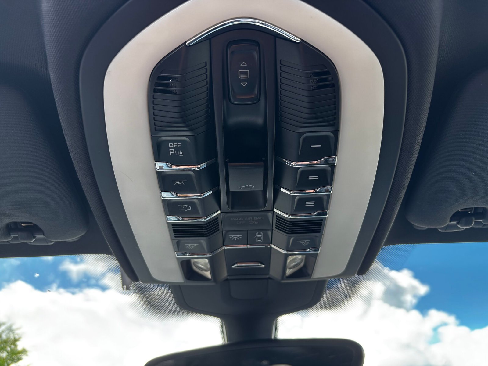 PORSCHE Cayenne Platinium edition 92A 3.0 TDi DPF V6 24V Tiptronic S 245 cv Boîte auto
