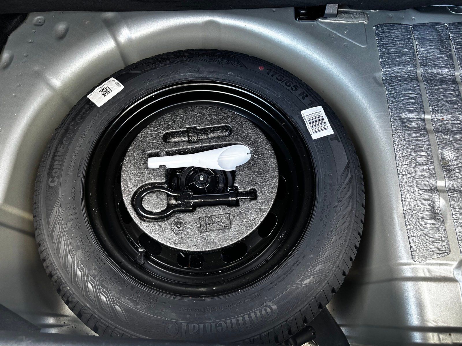 FORD Fiesta 5 portes 1.0 SCTi EcoBoost cool & connect 12V S&S 95 cv