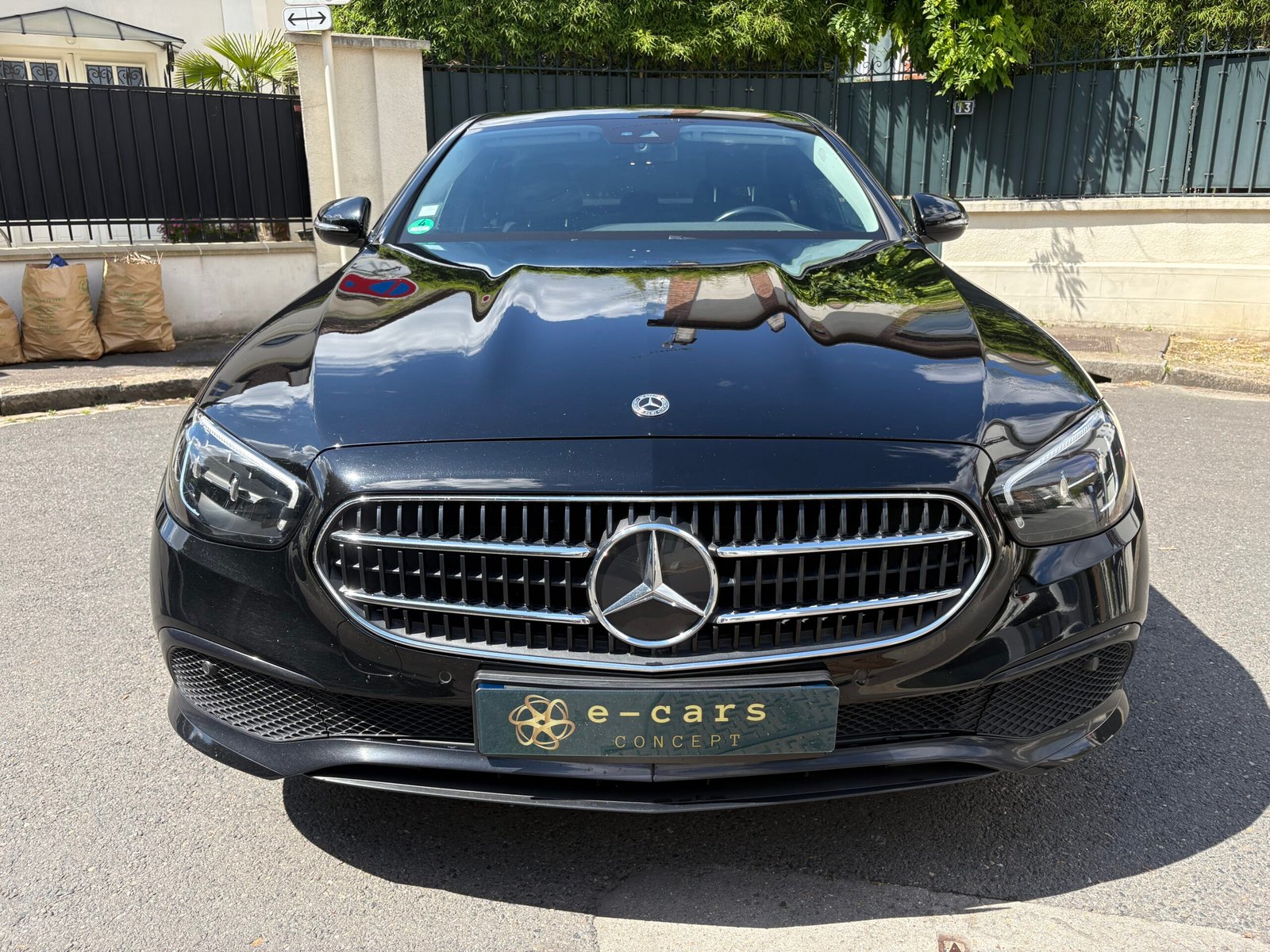 Mer des classe E 300E finition avant garde Line 320 ch