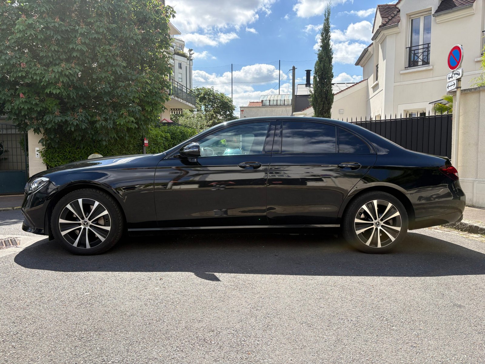 Mer des classe E 300E finition avant garde Line 320 ch