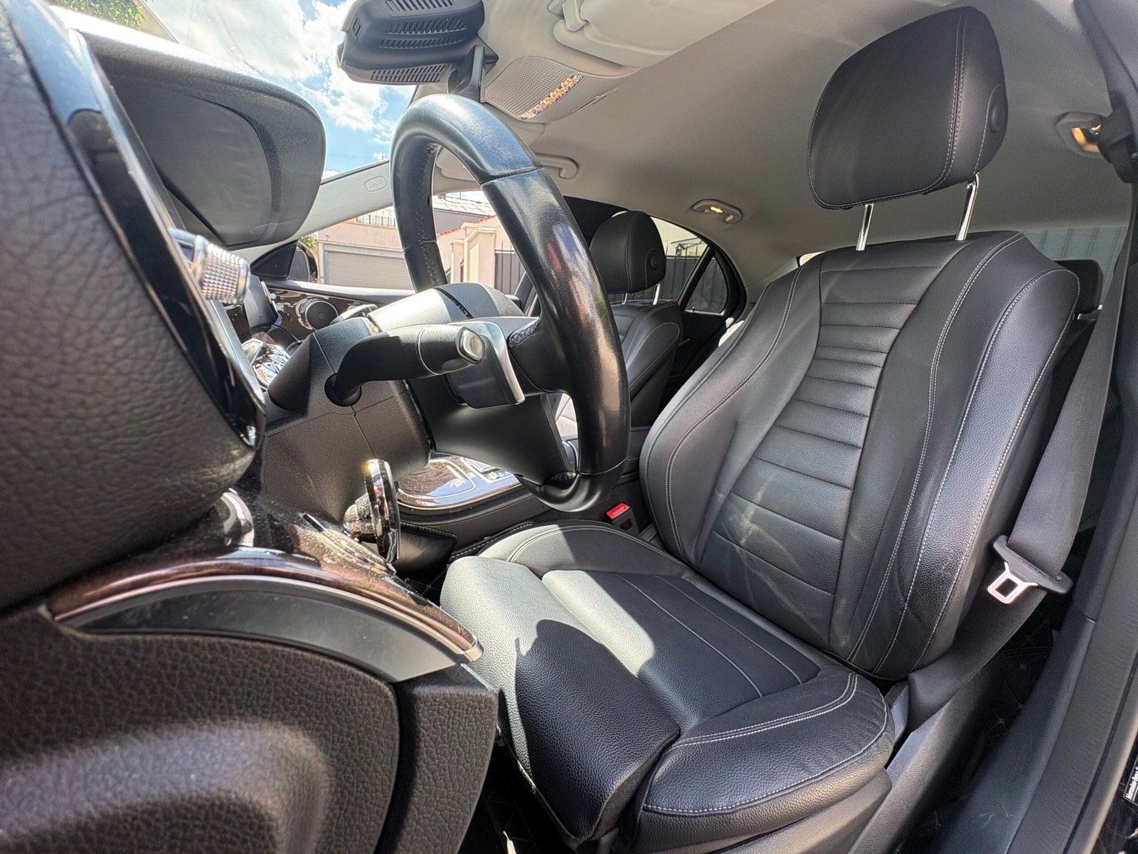 Mer des classe E 300E finition avant garde Line 320 ch