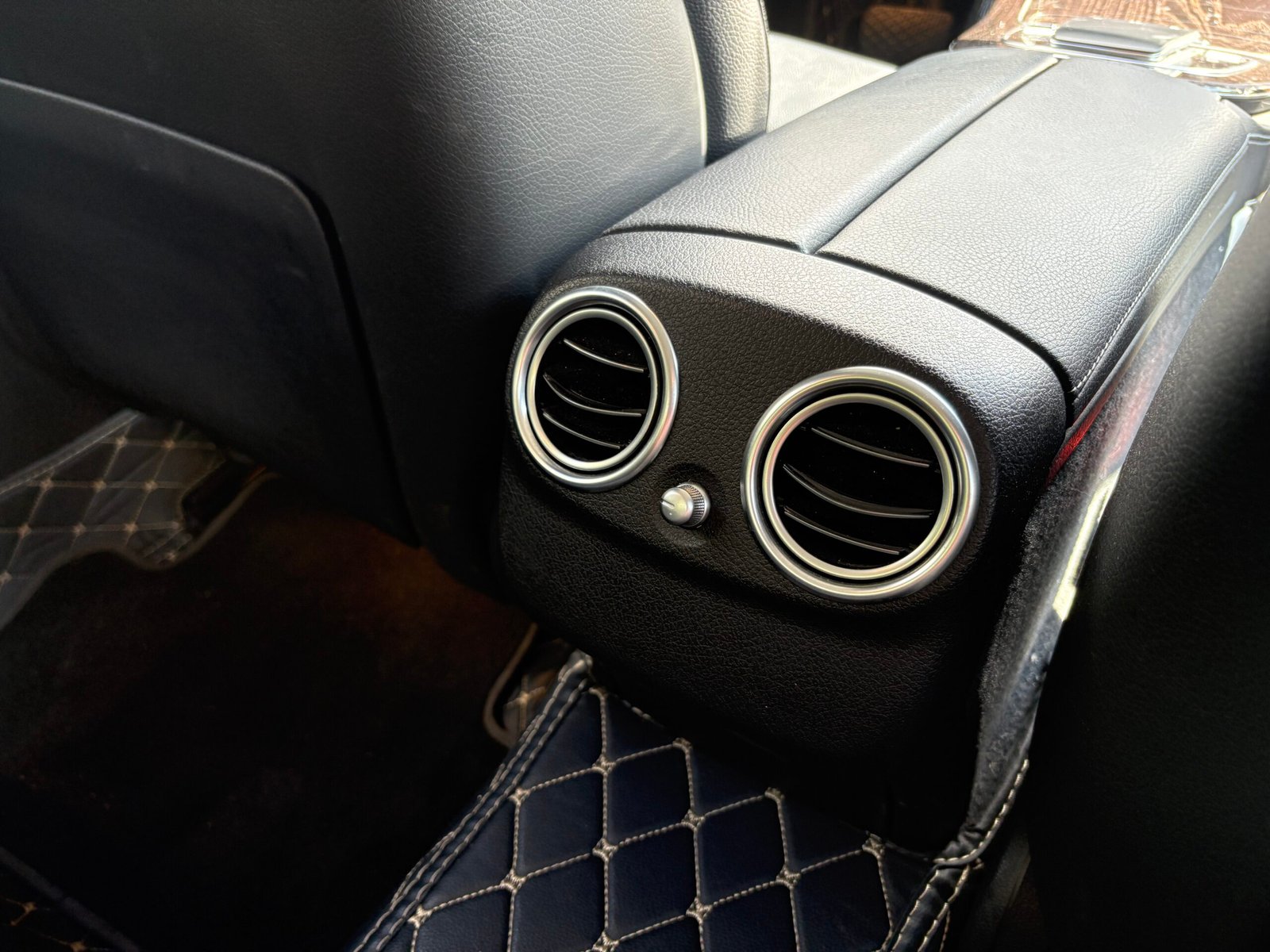 Mer des classe E 300E finition avant garde Line 320 ch
