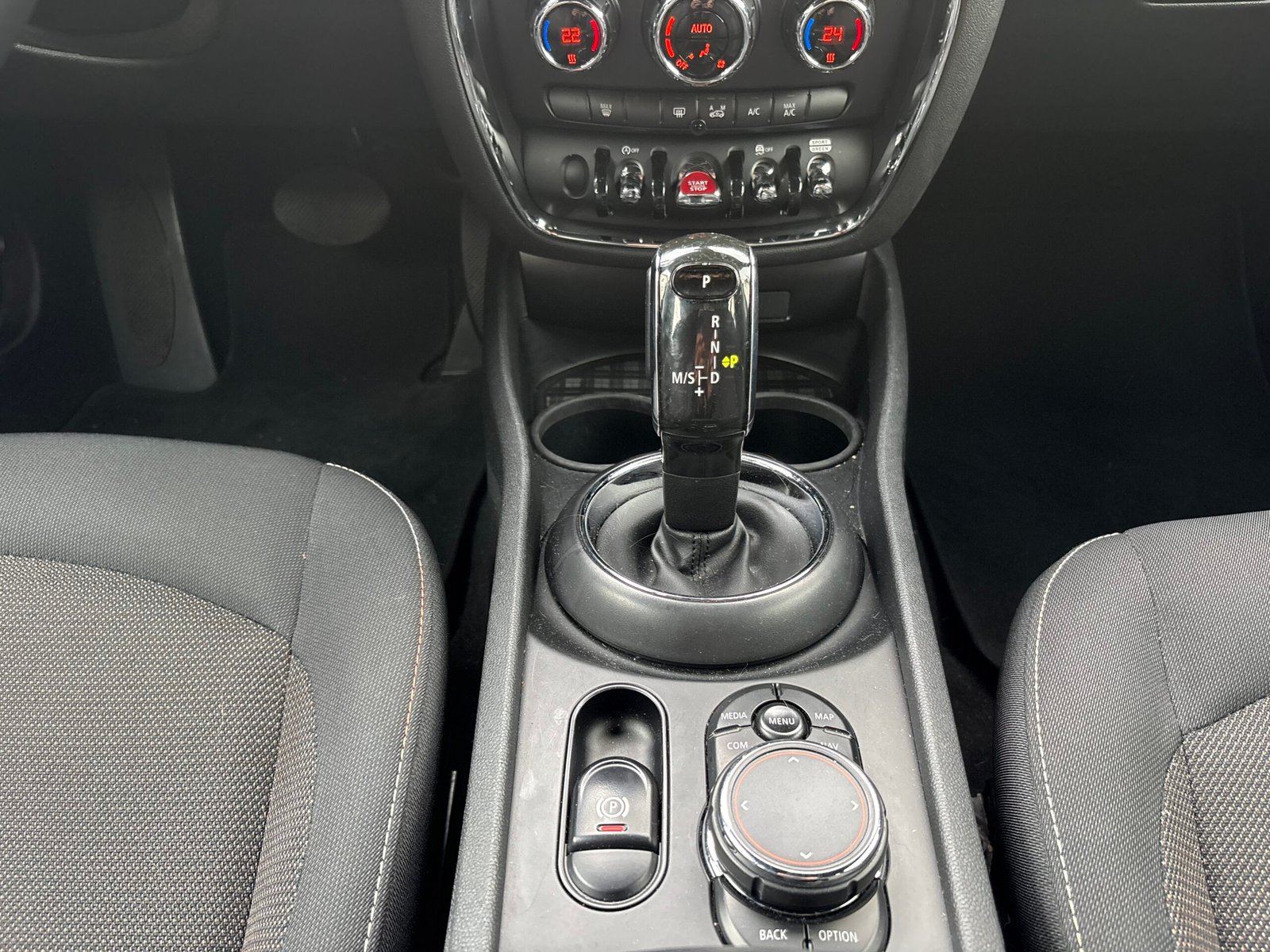 Mini clubman Cooper 1.5i 136ch boîte auto