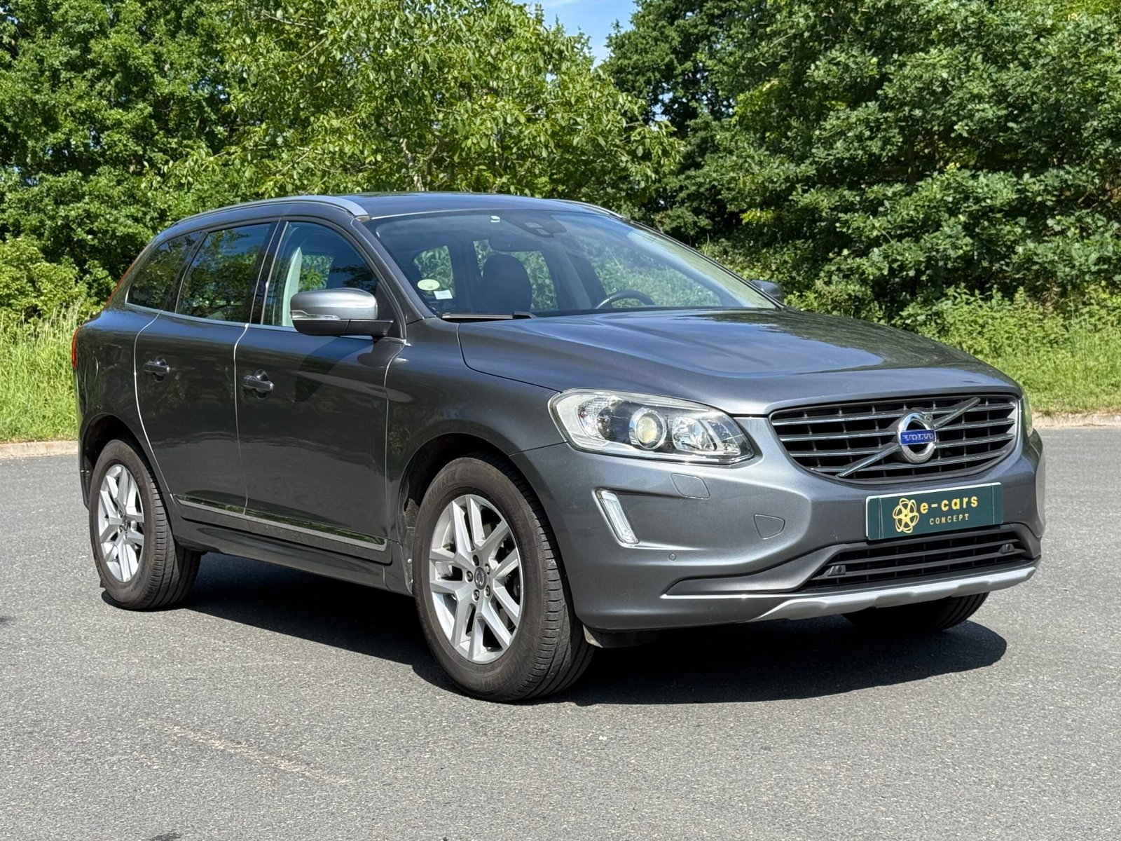 VOLVO XC60 (phase 2) D4 Geartronic 8 190 ch « Summum »
