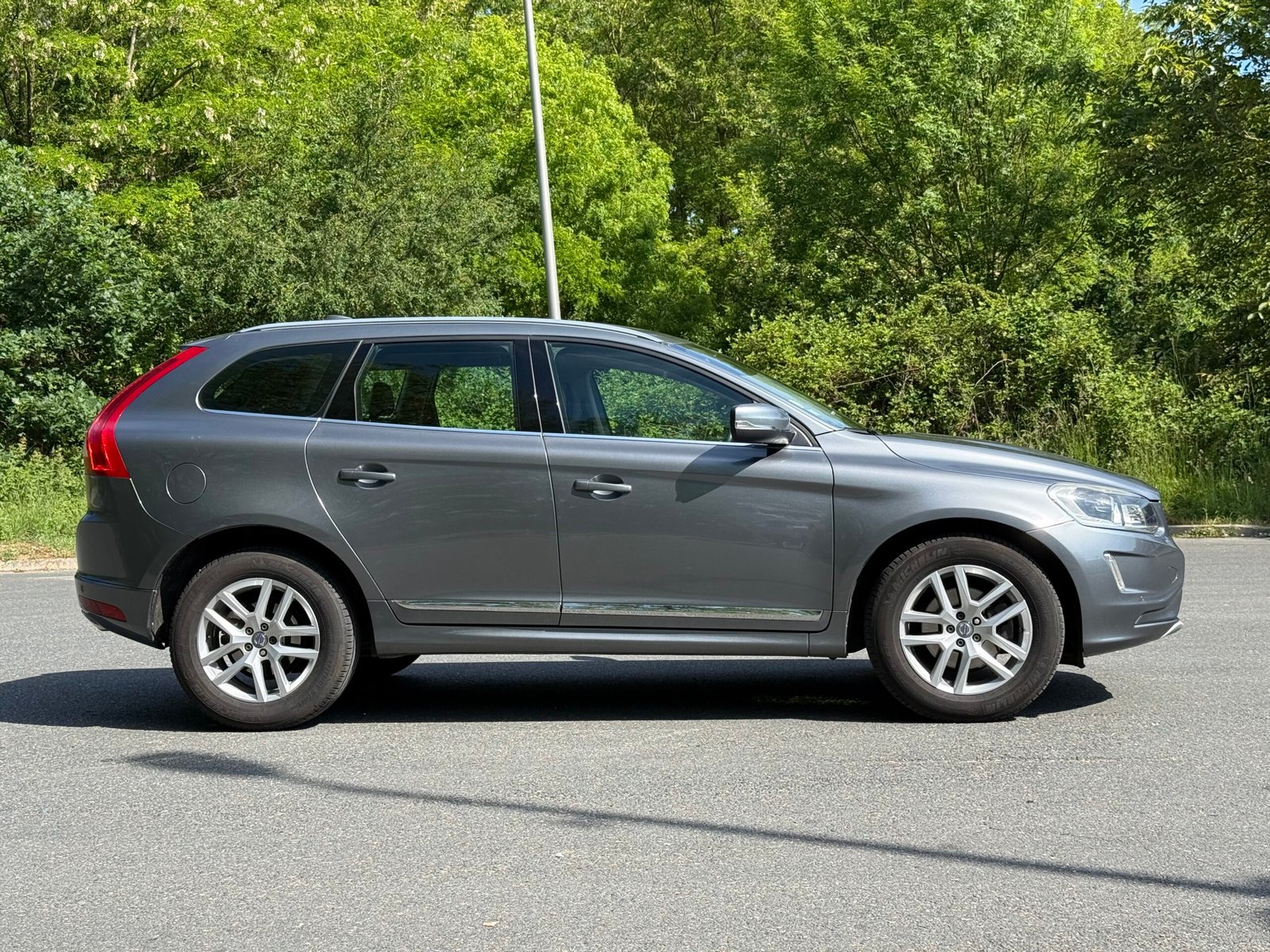 VOLVO XC60 (phase 2) D4 Geartronic 8 190 ch « Summum »