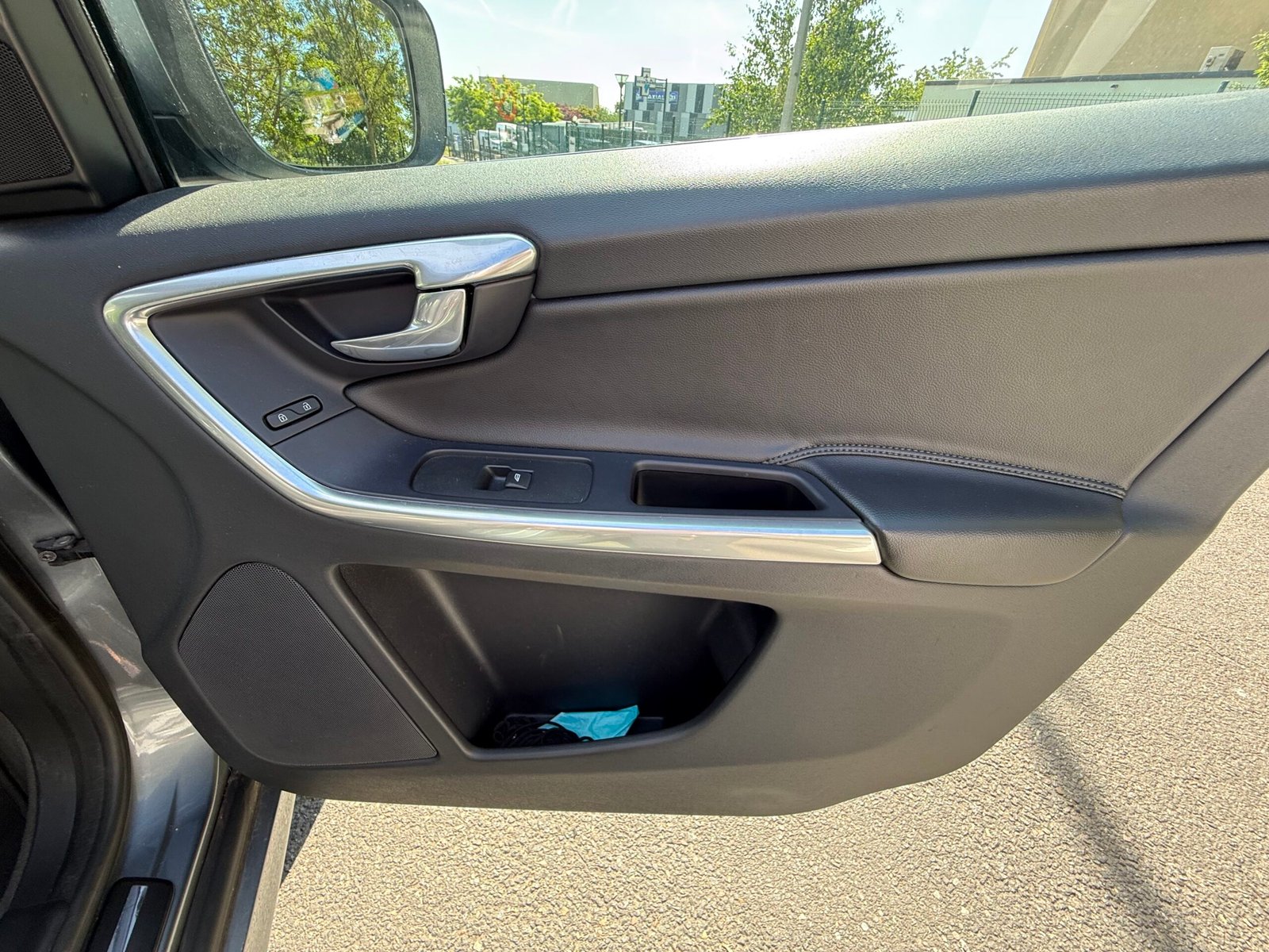 VOLVO XC60 (phase 2) D4 Geartronic 8 190 ch « Summum »
