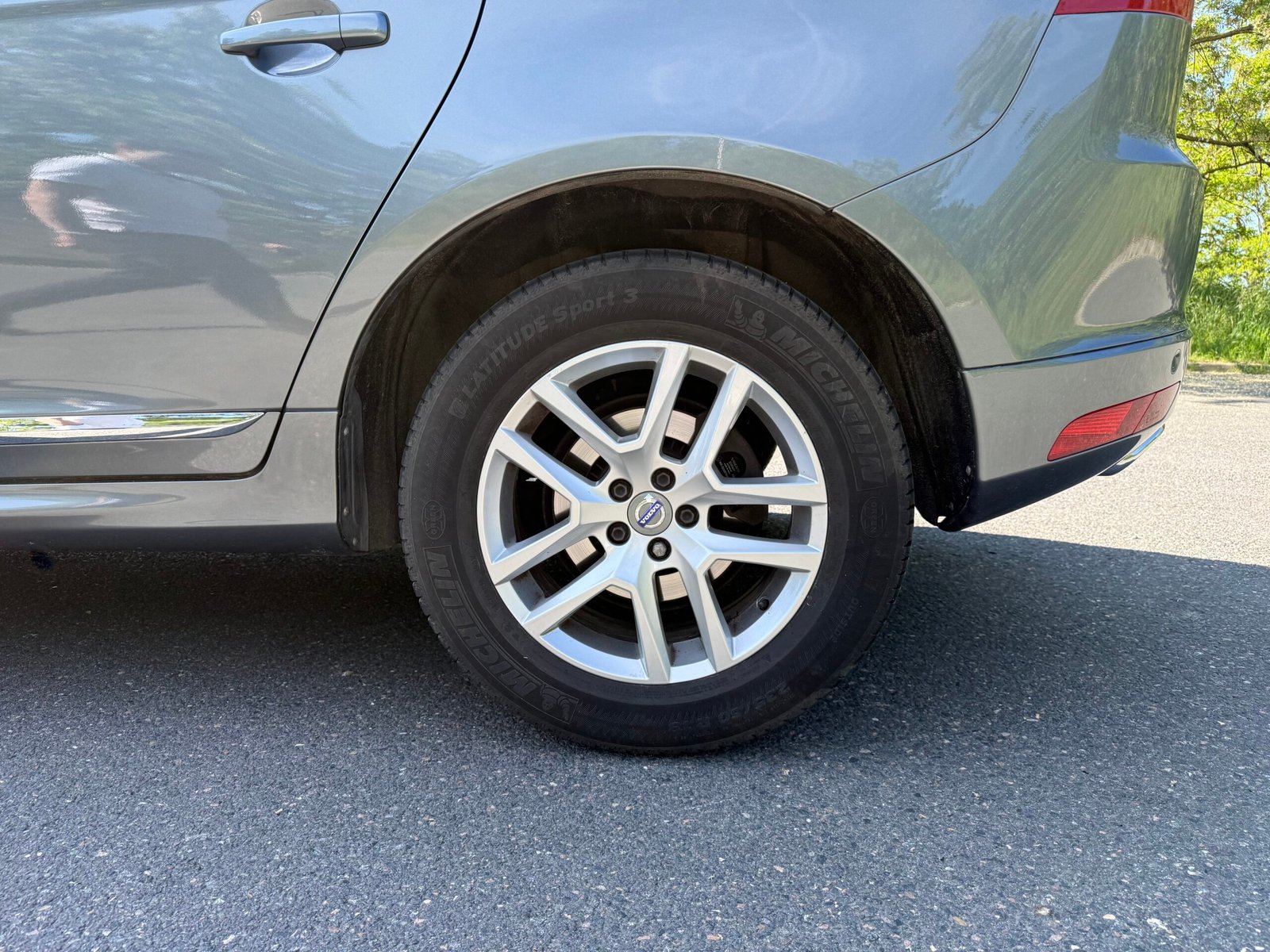 VOLVO XC60 (phase 2) D4 Geartronic 8 190 ch « Summum »