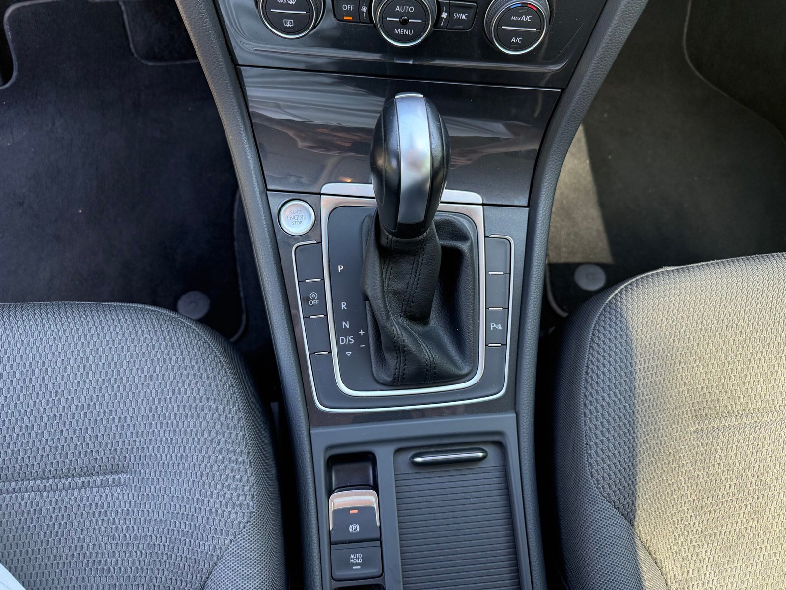 VOLKSWAGEN Golf VII (phase 2) 1.5 TSI DSG7 150 ch « MATCH »
