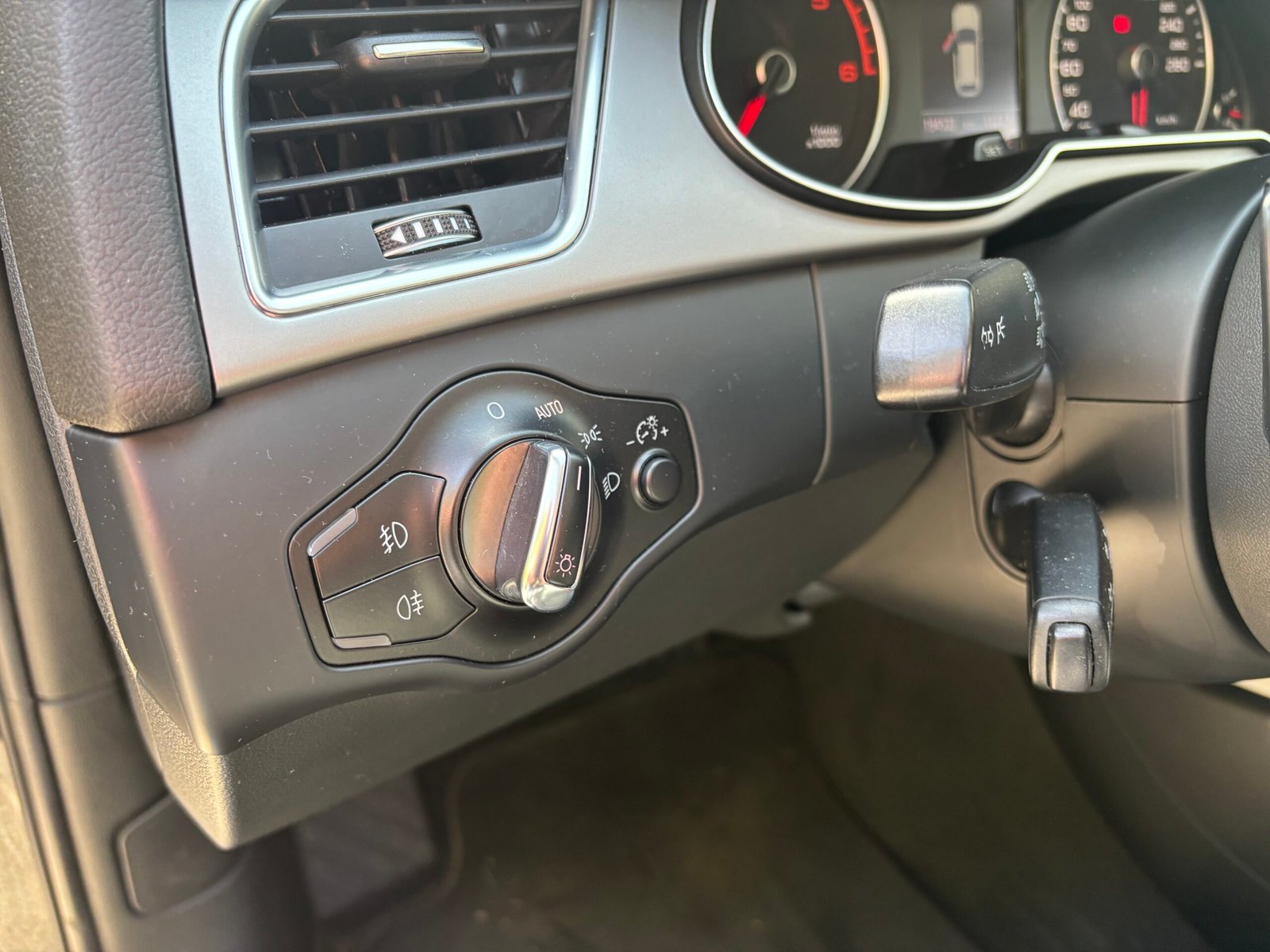 AUDI A4 Avant 2.0 TDi 143 cv AMBITION LUXE