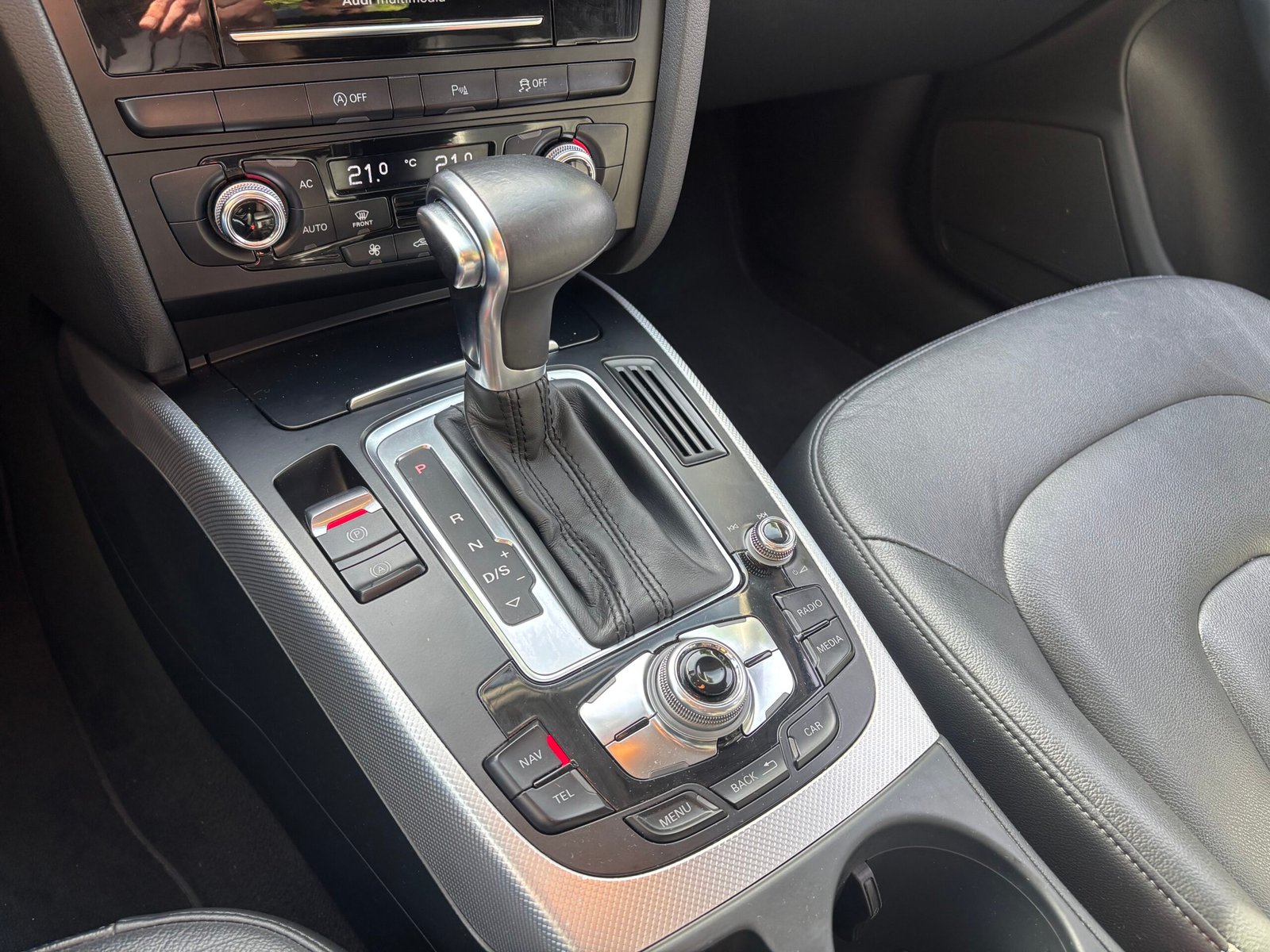 AUDI A4 Avant 2.0 TDi 143 cv AMBITION LUXE
