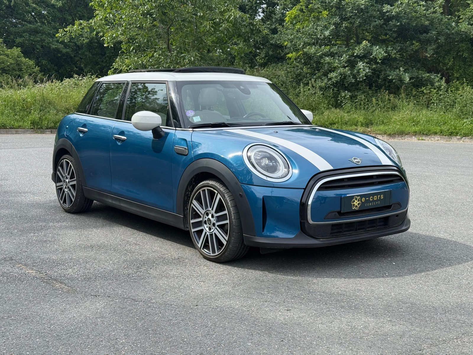 MINI Cooper 1.5 DCT7 136 ch 5 portes « Yours »