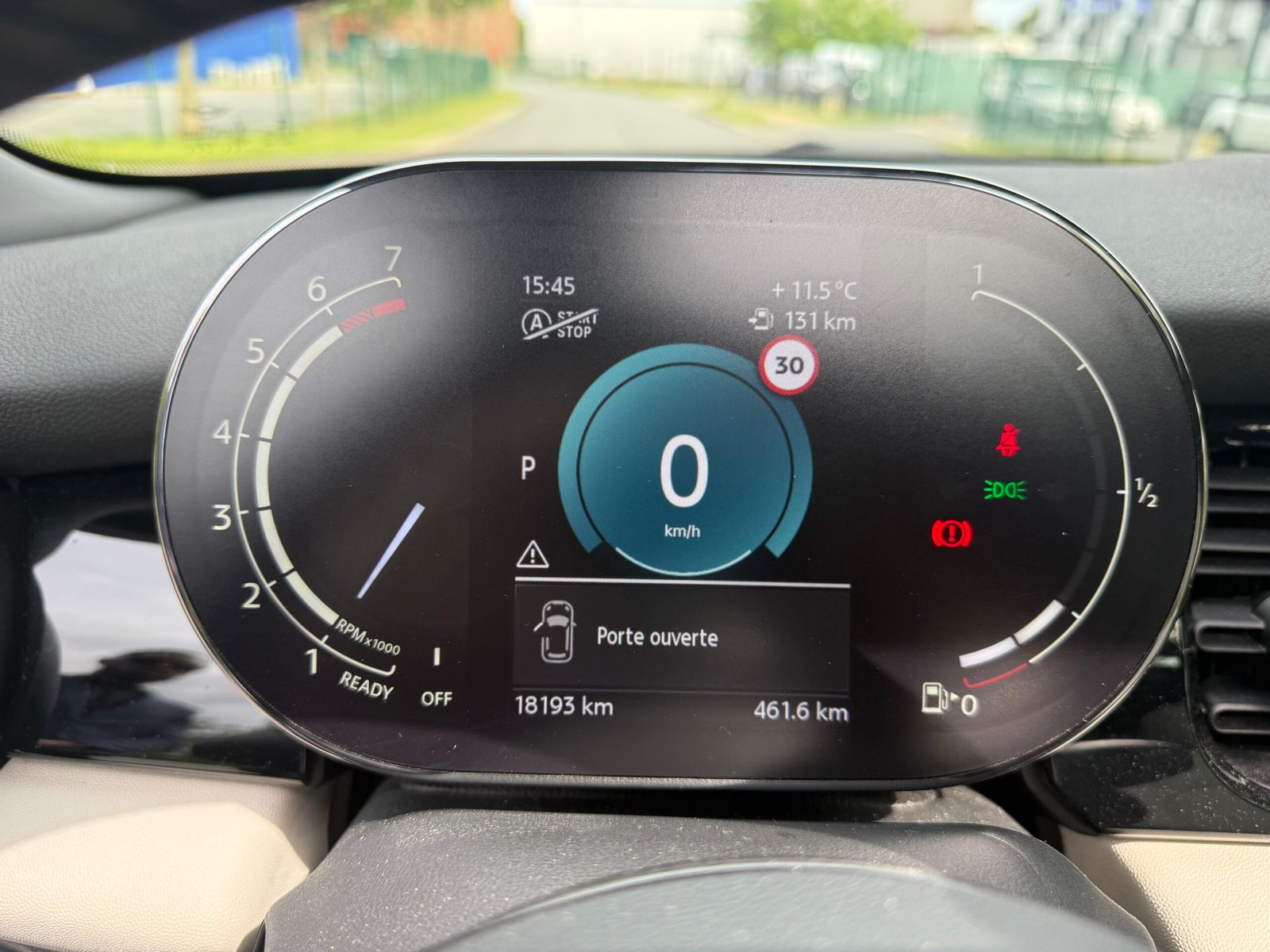 MINI Cooper 1.5 DCT7 136 ch 5 portes « Yours »