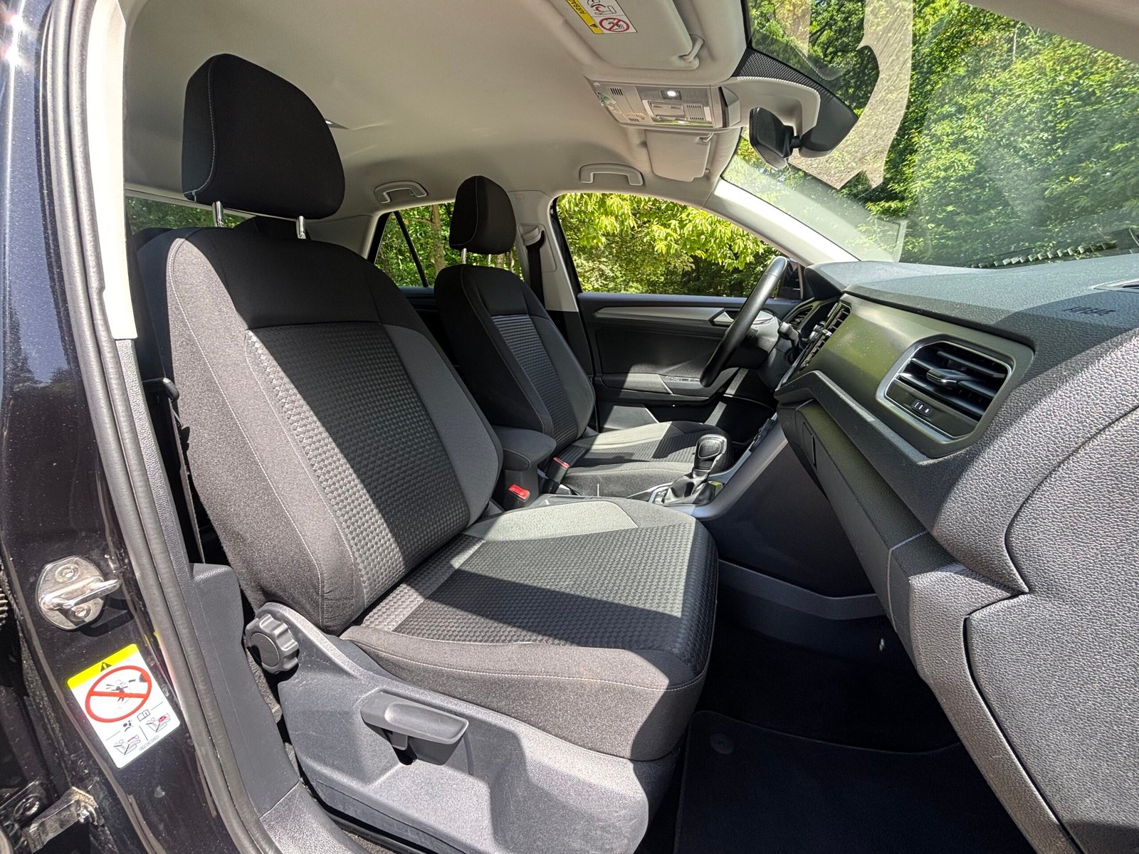 VOLKSWAGEN T-Roc 1.5 TSI DSG7 150 ACTIVE