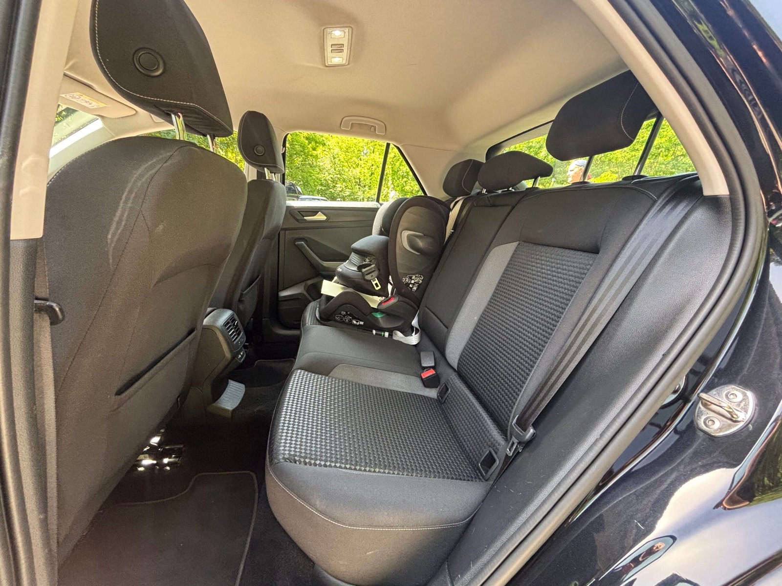 VOLKSWAGEN T-Roc 1.5 TSI DSG7 150 ACTIVE