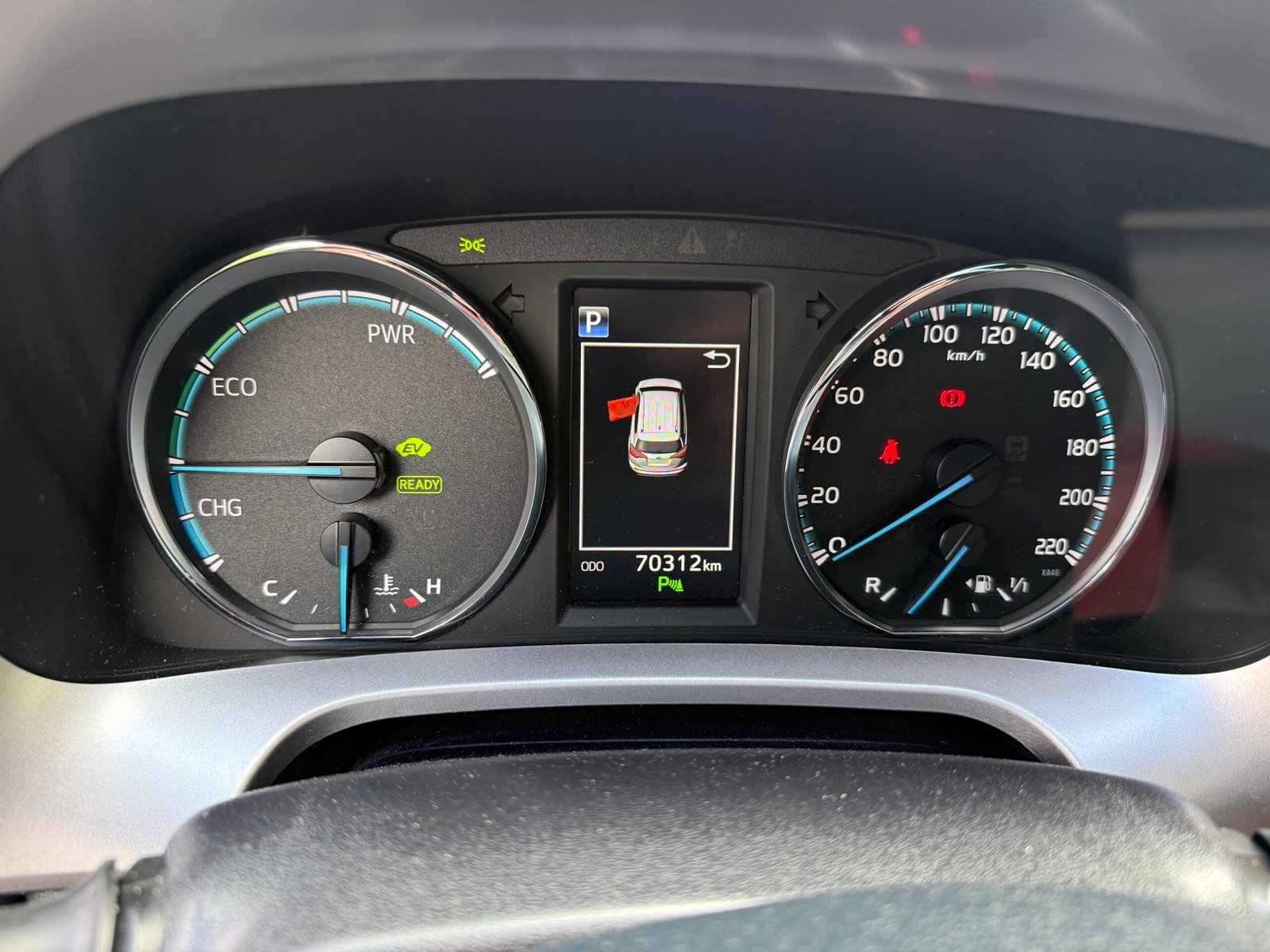 TOYOTA RAV4 IV phase 2 2.5 VVTi 197 Hybrid 4WD E-CVT 155CH « BLACK EDITION »