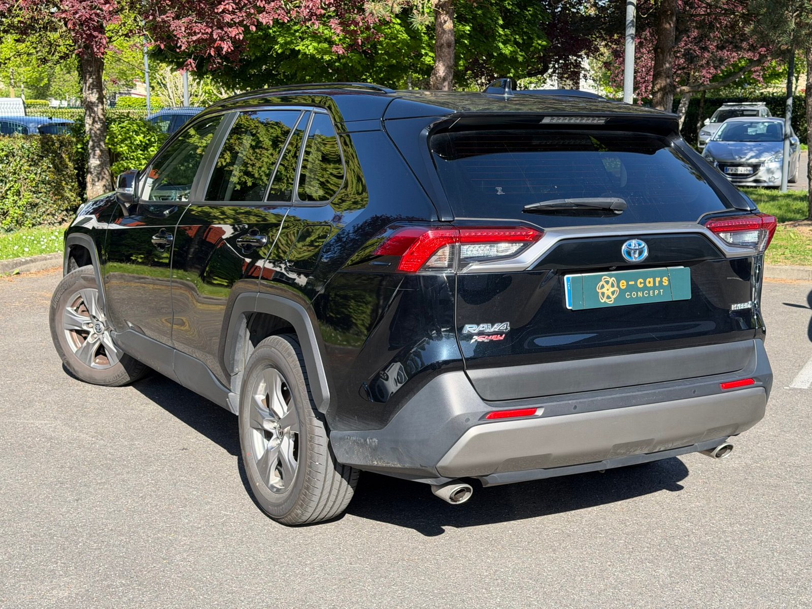 TOYOTA RAV4 2.5 VVT-iE 16V 218 Hybrid 2WD E-CVT 177 cv Boîte auto Dynamic Business ENTRETIEN FULL TOYOTA
