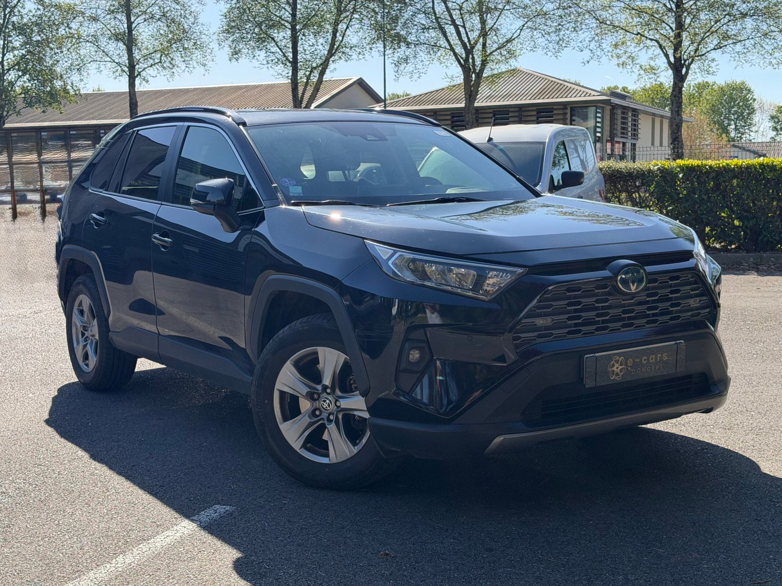 TOYOTA RAV4 2.5 VVT-iE 16V 218 Hybrid 2WD E-CVT 177 cv Boîte auto Dynamic Business ENTRETIEN FULL TOYOTA