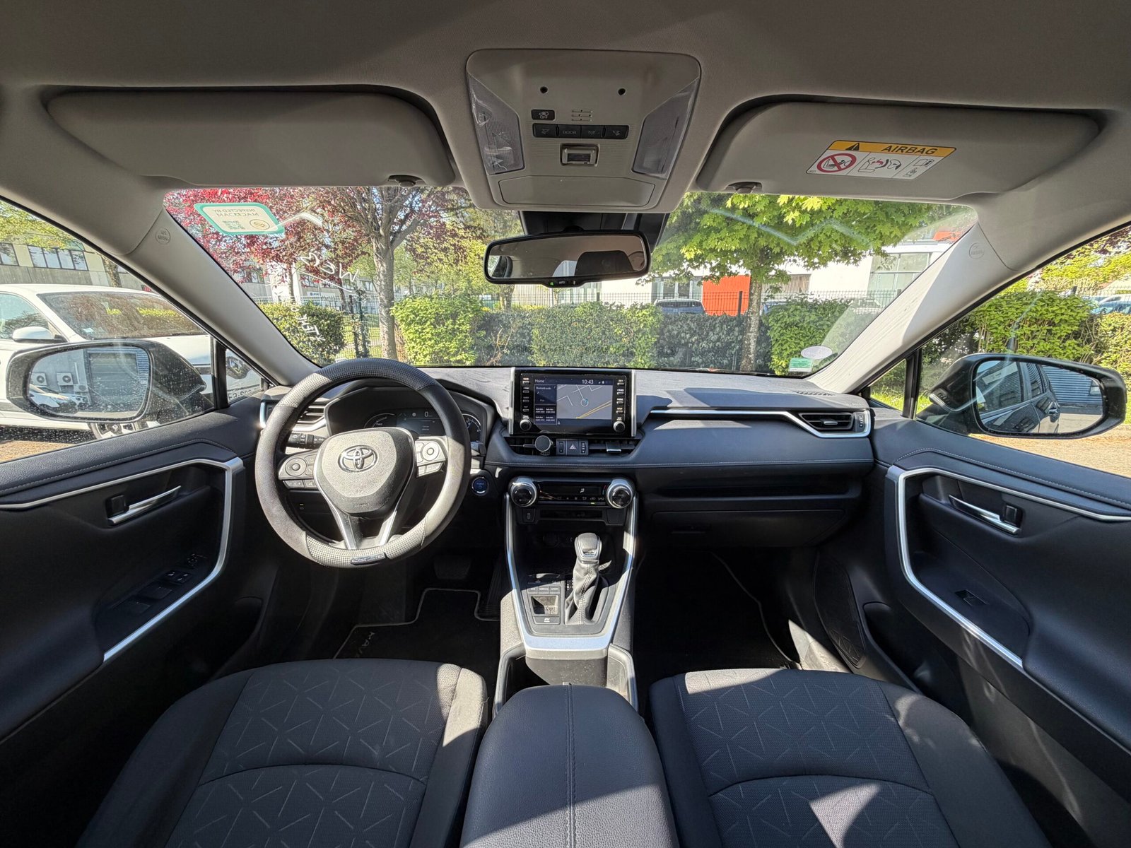 TOYOTA RAV4 2.5 VVT-iE 16V 218 Hybrid 2WD E-CVT 177 cv Boîte auto Dynamic Business ENTRETIEN FULL TOYOTA