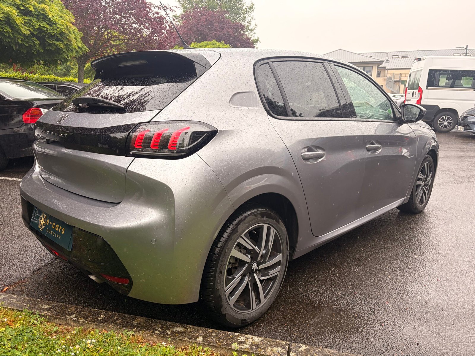 PEUGEOT 208 – II 5 Portes 1.2 PureTech 12V S&S 100 cv Allure