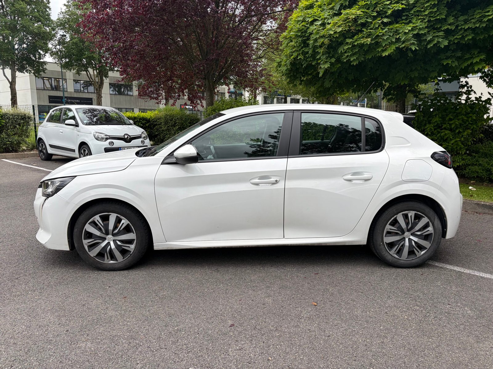 PEUGEOT 208 5 Portes 1.2 PureTech 12V S&S 75 cv Allure
