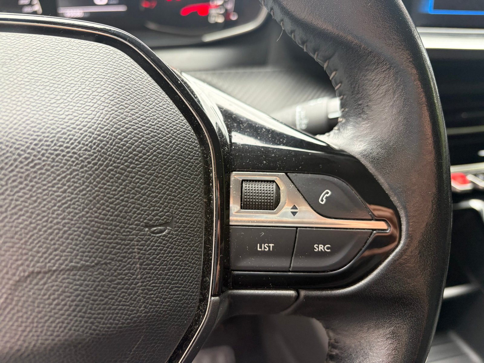PEUGEOT 208 5 Portes 1.2 PureTech 12V S&S 75 cv Allure