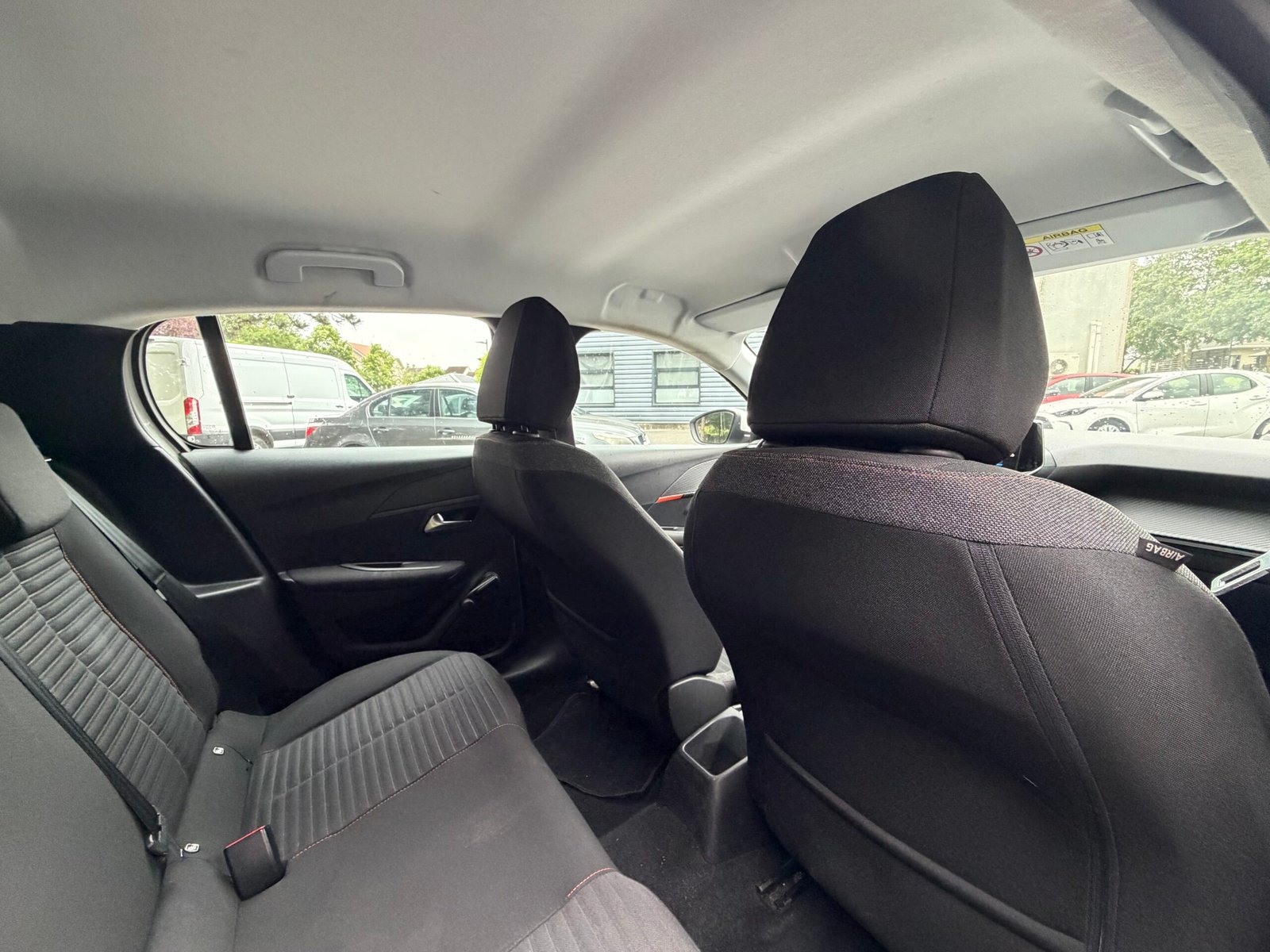 PEUGEOT 208 5 Portes 1.2 PureTech 12V S&S 75 cv Allure