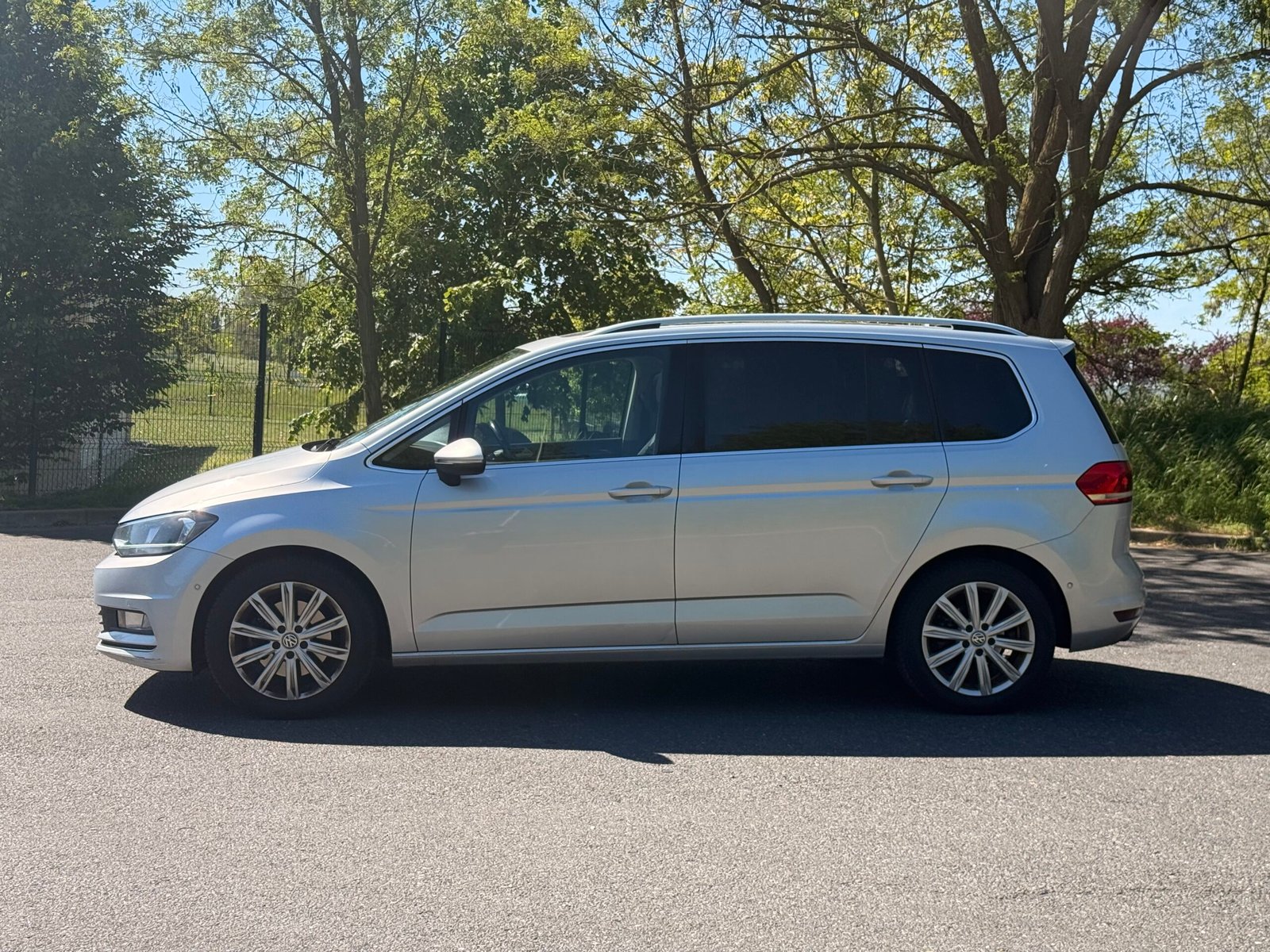 VOLKSWAGEN Touran II 1.4 TSI 150 cv / finition Carat
