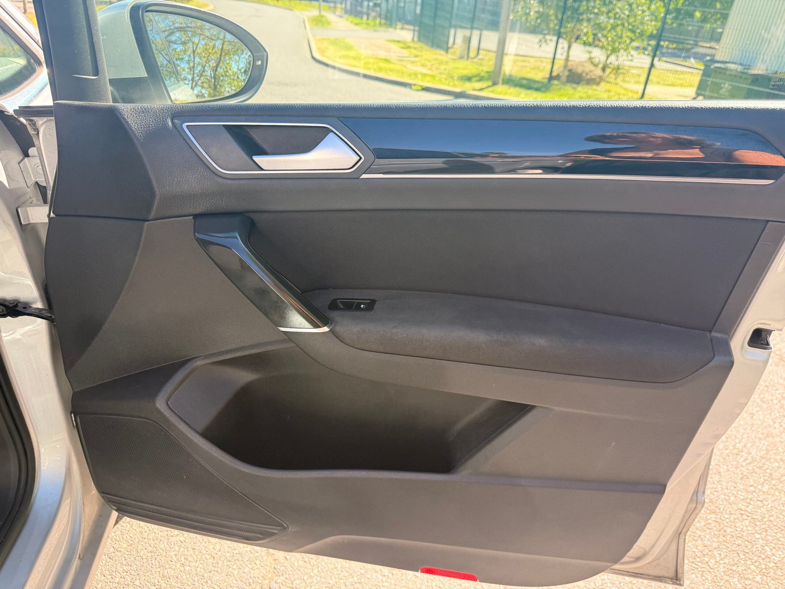 VOLKSWAGEN Touran II 1.4 TSI 150 cv / finition Carat