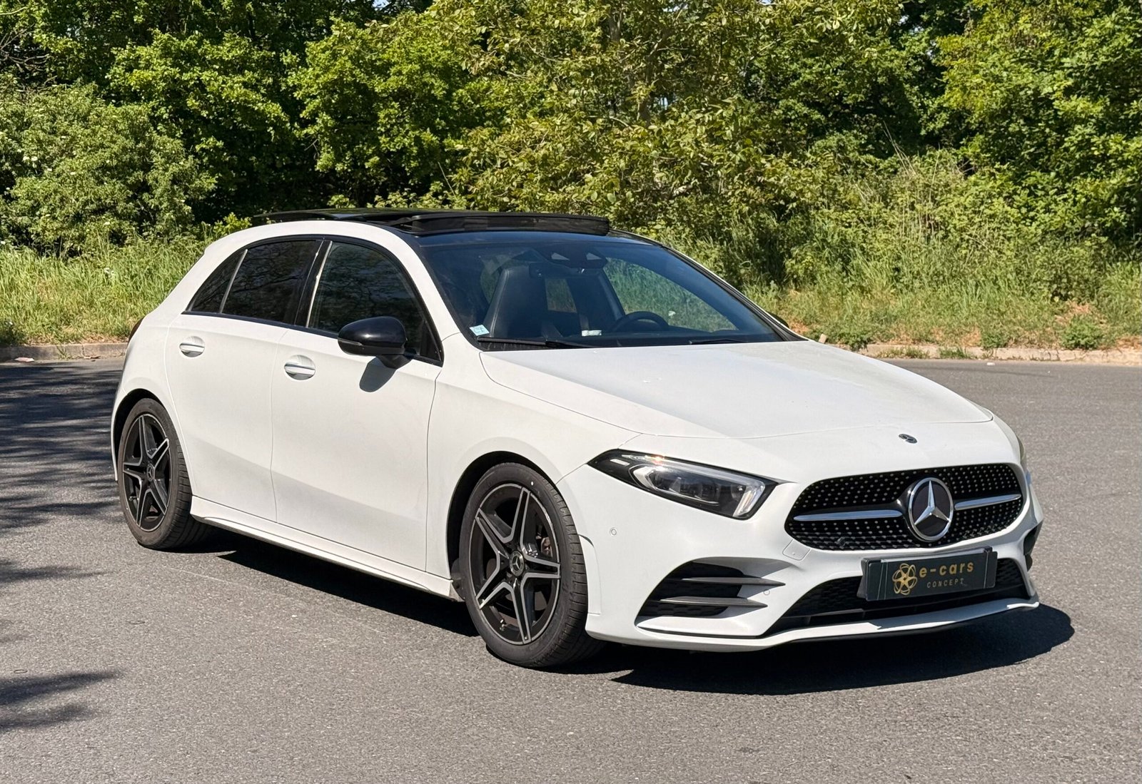 MERCEDES-BENZ Classe A(W177) 200 1.3 Ti 7G-DCT 163 cv Boîte auto AMG Line