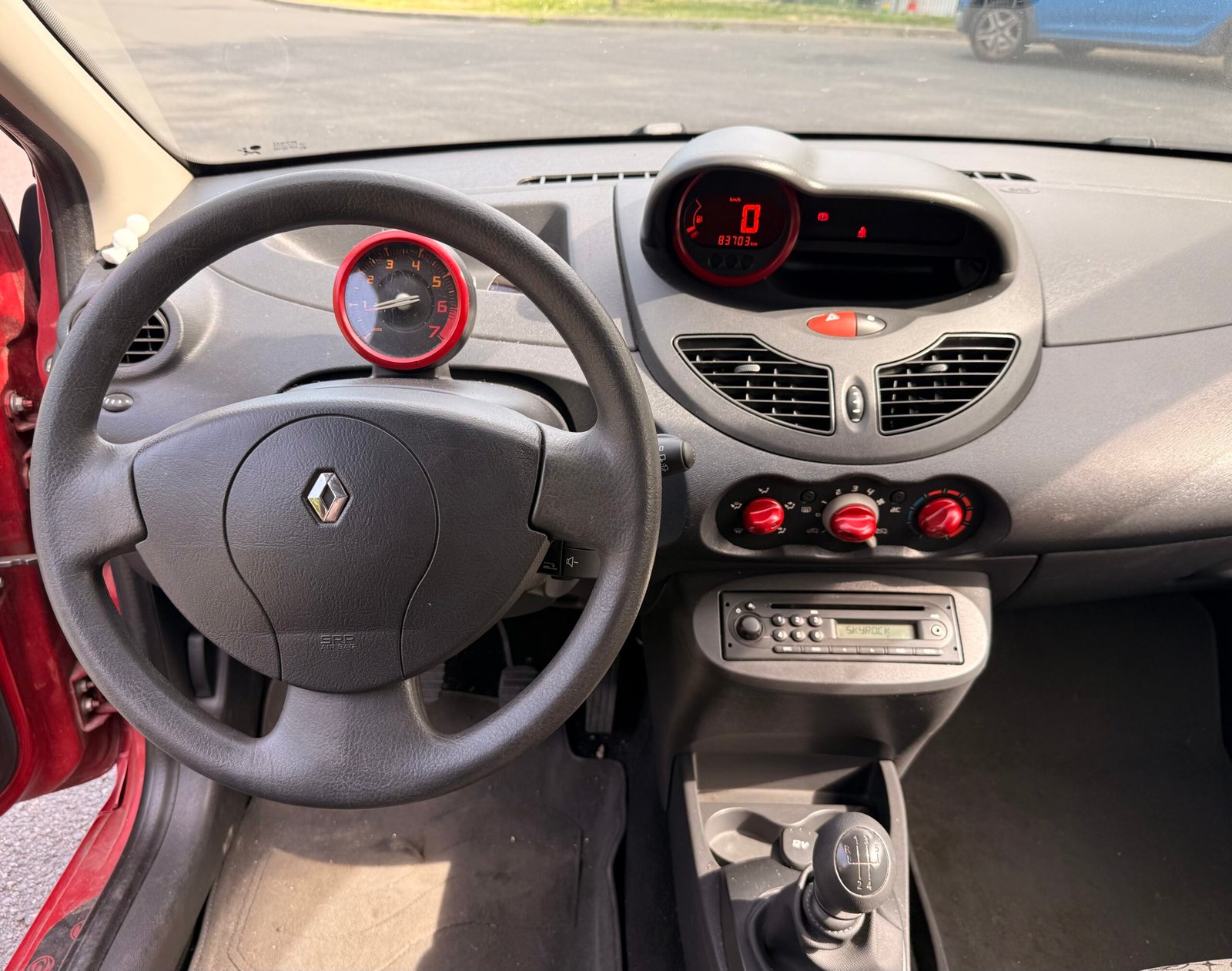 RENAULT Twingo II Ripcurl 1.2 i 75 cv