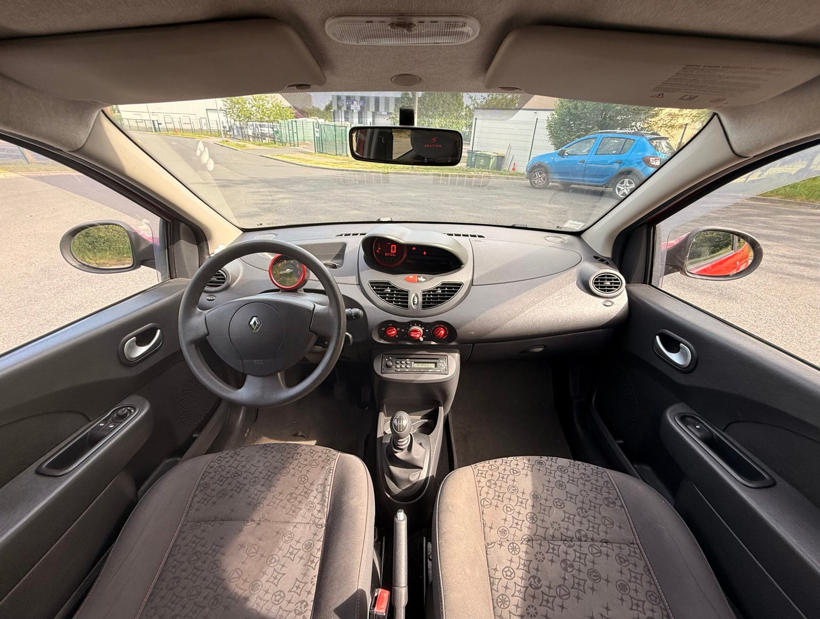 RENAULT Twingo II Ripcurl 1.2 i 75 cv