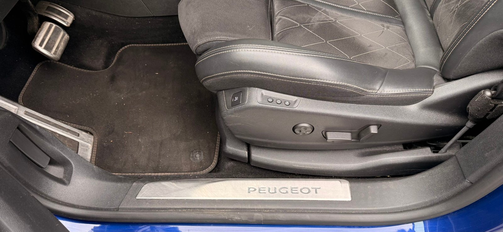 PEUGEOT 3008 GT II 2.0 BlueHDi EAT8 177 cv Boîte auto