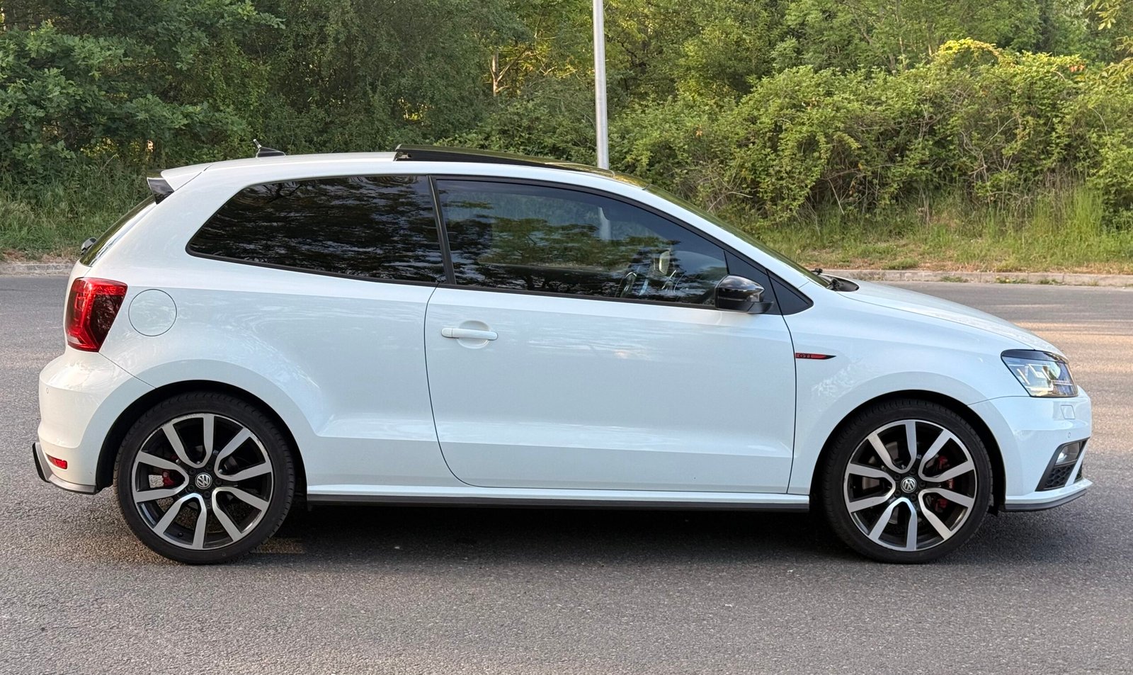 VOLKSWAGEN Polo V 3 portes Phase 2 GTI 1.8 TSI BlueMotion DSG7 192 cv