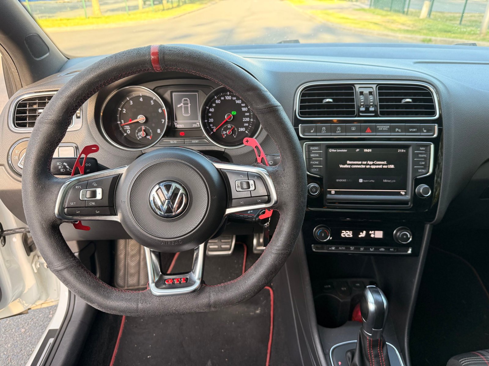VOLKSWAGEN Polo V 3 portes Phase 2 GTI 1.8 TSI BlueMotion DSG7 192 cv