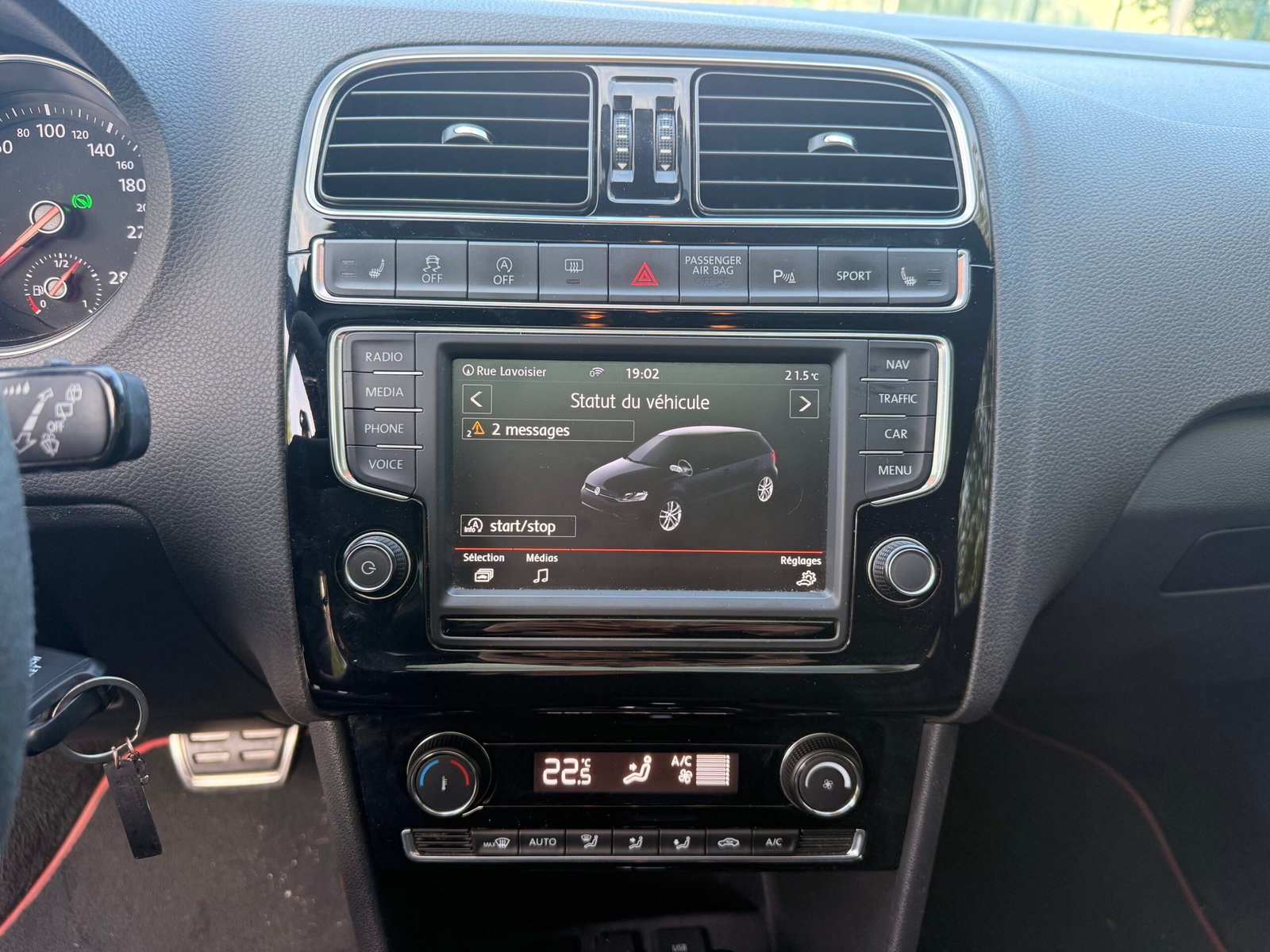 VOLKSWAGEN Polo V 3 portes Phase 2 GTI 1.8 TSI BlueMotion DSG7 192 cv