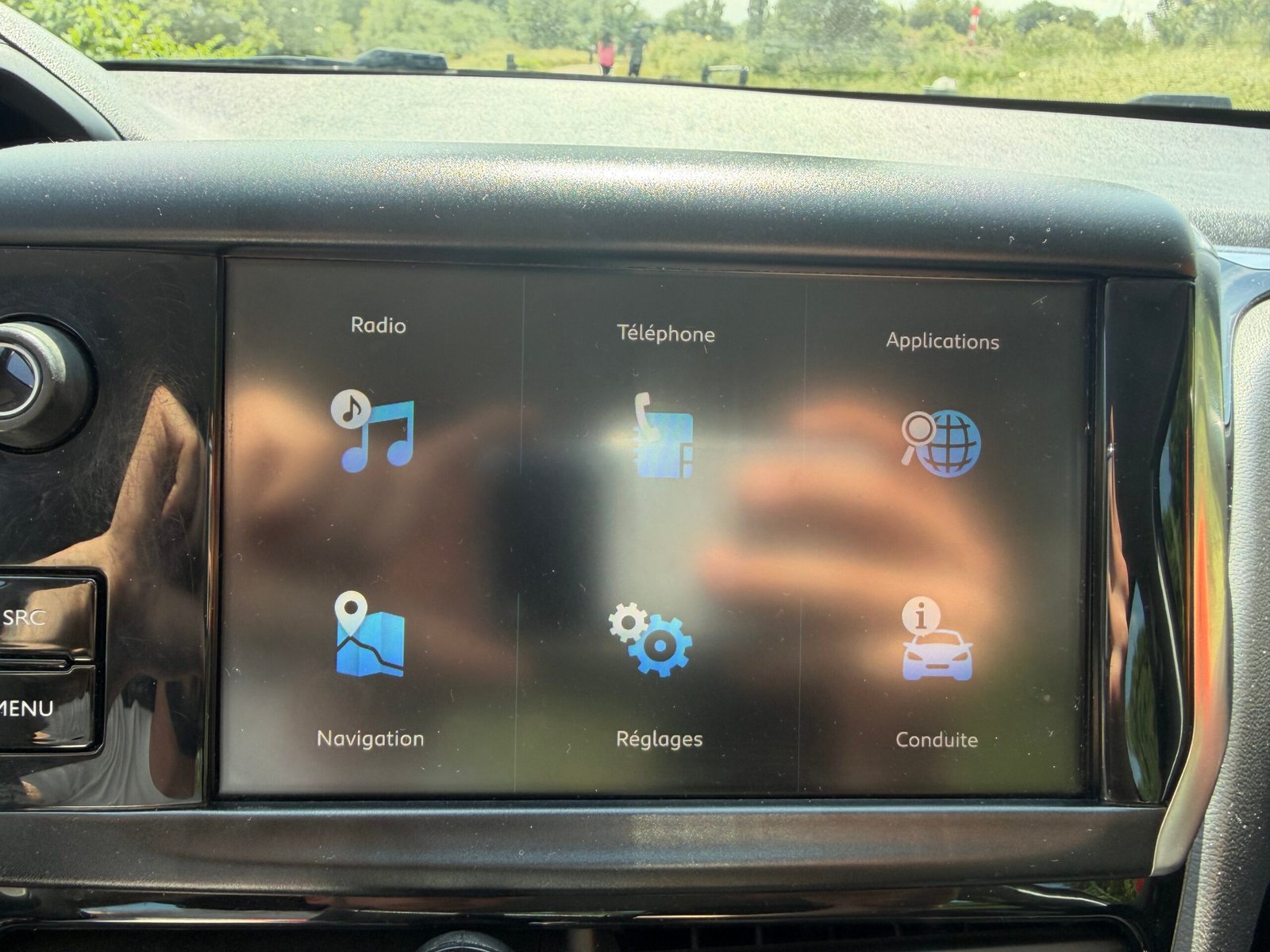 Peugeot 208 « Signature » 1,2 vti 82ch