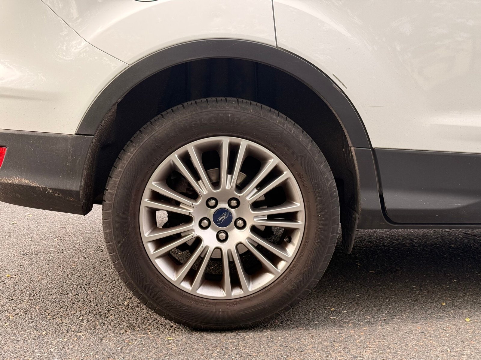 FORD Kuga II 2.0 TDCi 4×2 140 cv « Titanium »