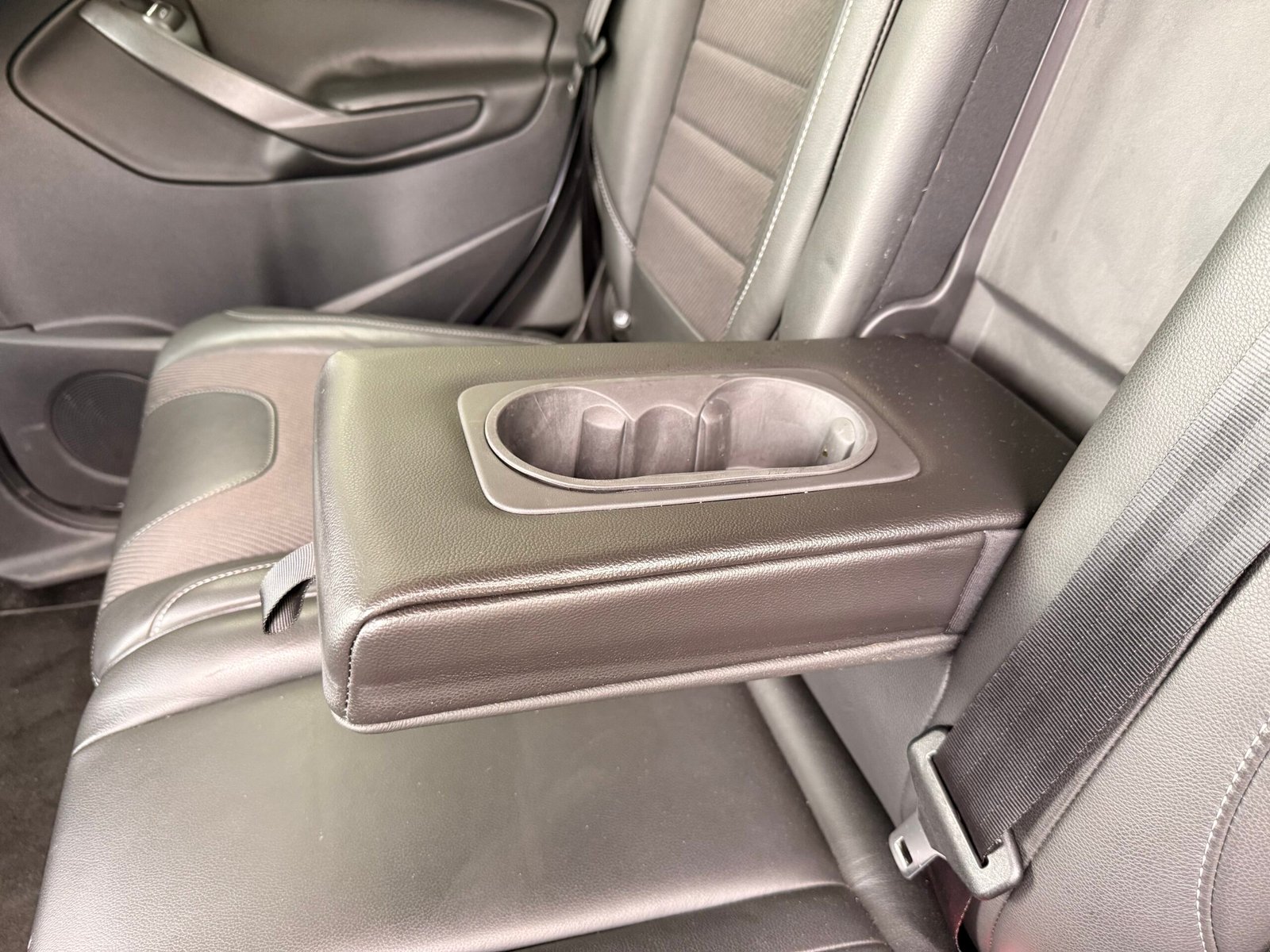 FORD Kuga II 2.0 TDCi 4×2 140 cv « Titanium »