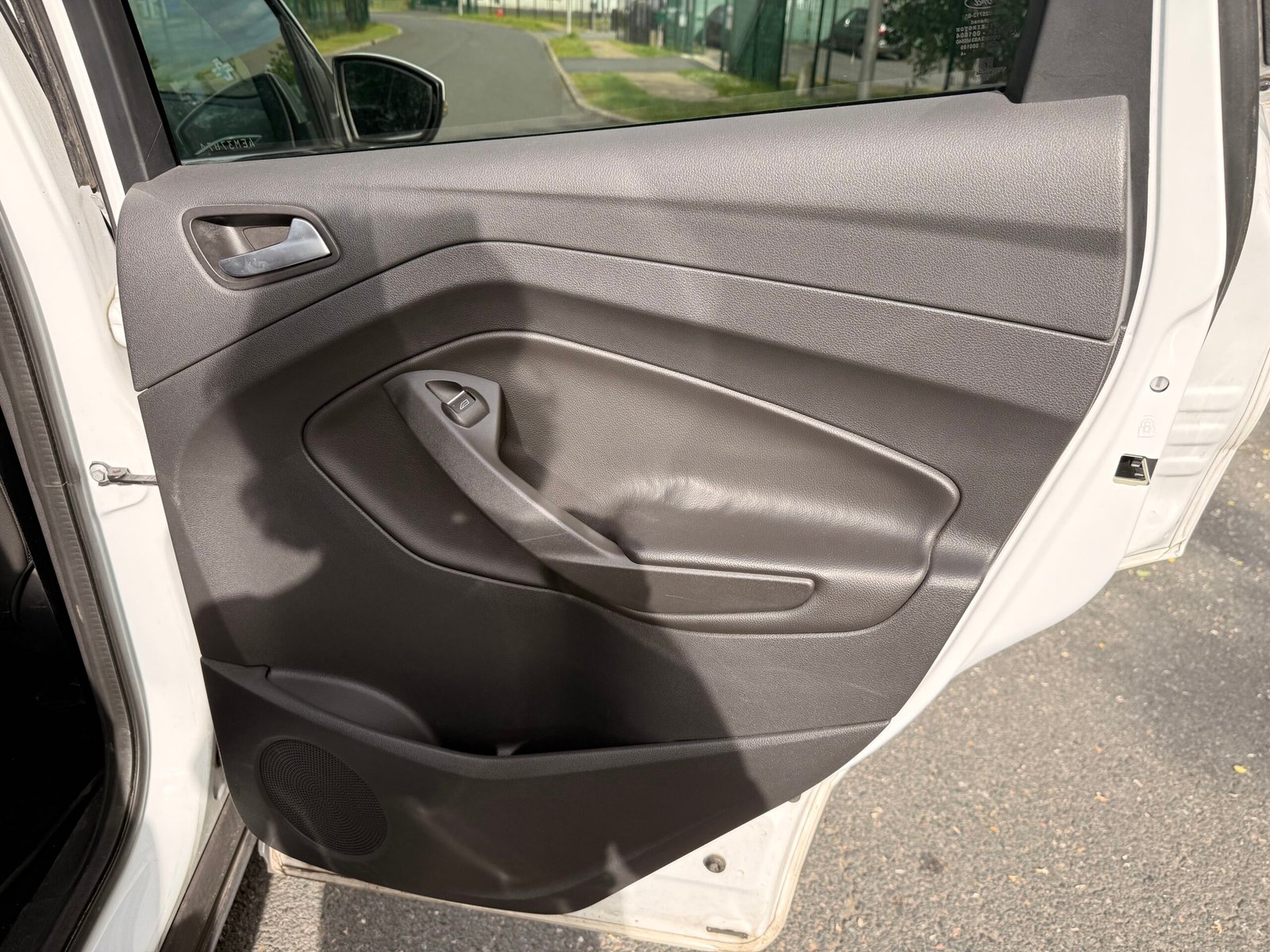FORD Kuga II 2.0 TDCi 4×2 140 cv « Titanium »