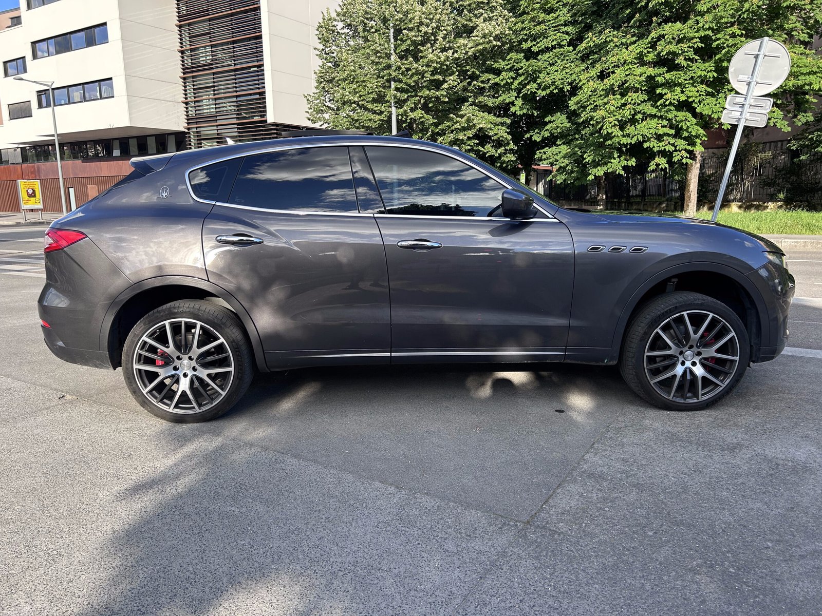 MASERATI LEVANTE 3.0 V6 275ch Diesel GRANSPORT