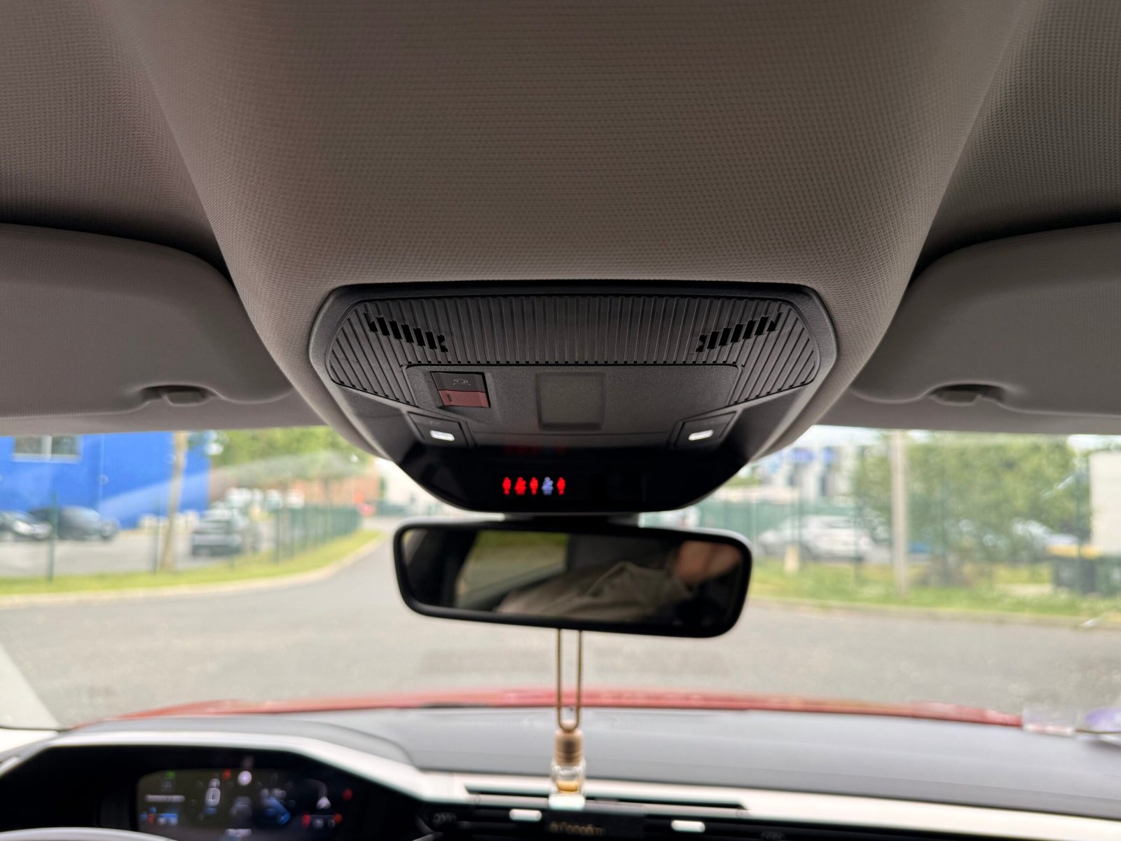 PEUGEOT 408 II 1.2 THP Puretech EAT8 S&S 131 cv Boîte auto / Allure