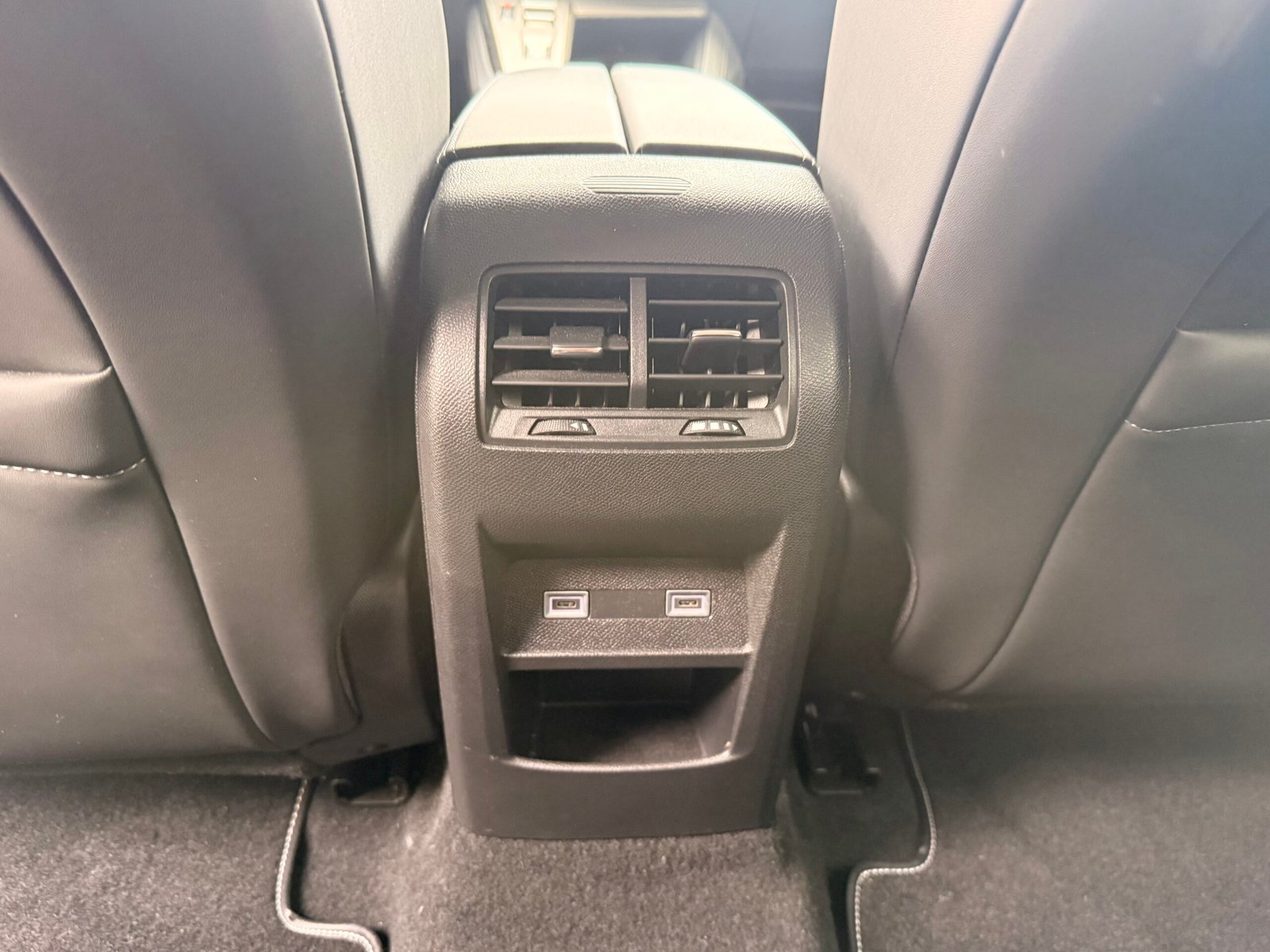 PEUGEOT 408 II 1.2 THP Puretech EAT8 S&S 131 cv Boîte auto / Allure